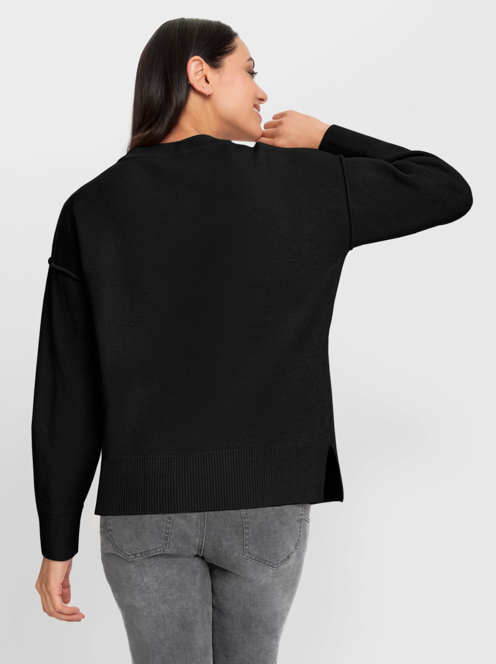 heine Rundhalspullover mit überschnittenen Schultern - schwarz