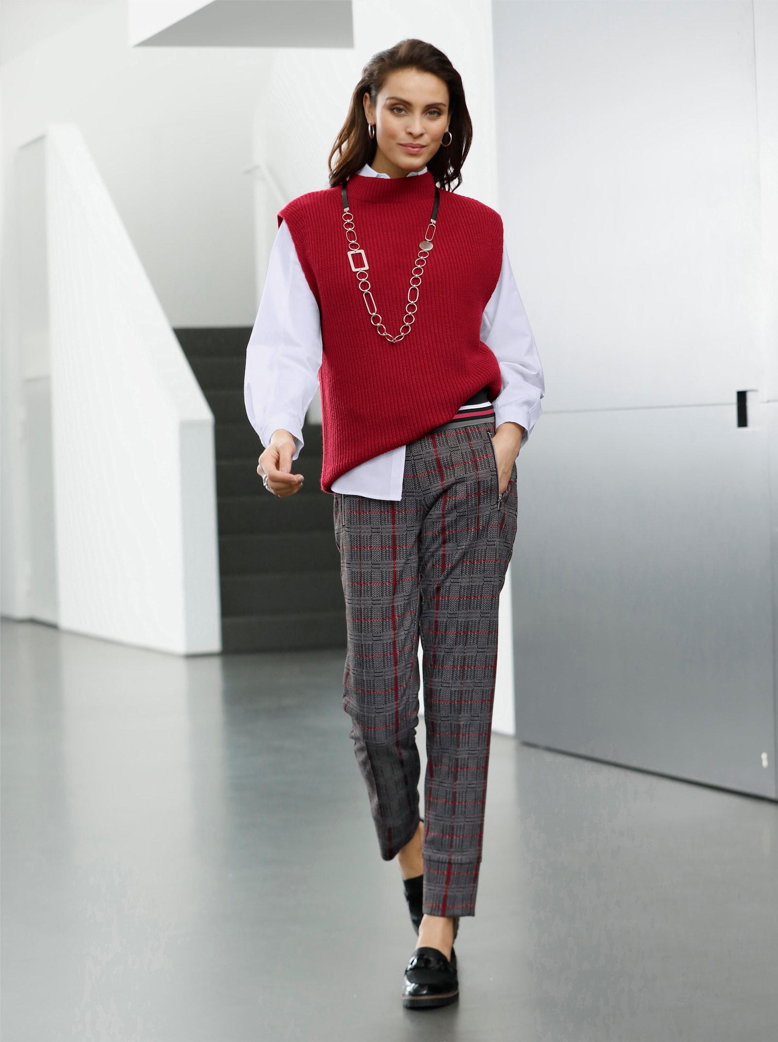 Jerseyhose im Joggpant-Stil, knöchellang - steingrau-rot-kariert