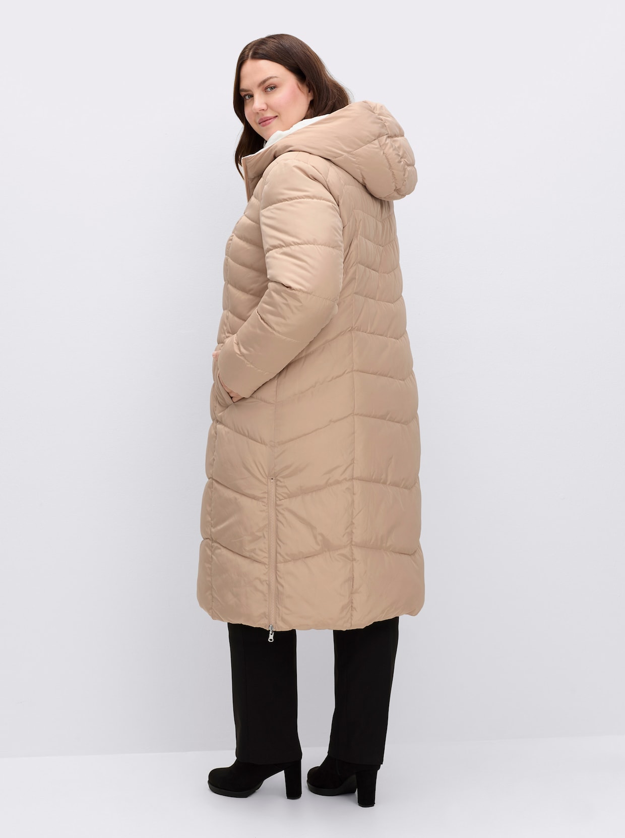 Steppmantel mit Wende-Funktion - ecru-taupe