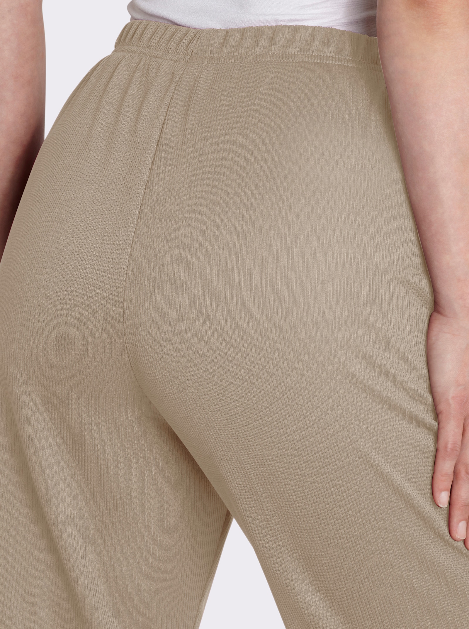 Hose mit Ripp-Struktur - beige