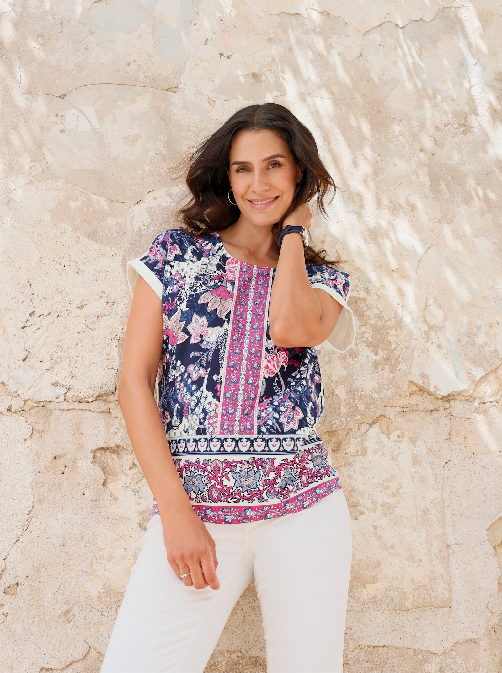 Print-Shirt mit einfarbigem Rückenteil - marine-ecru-bedruckt