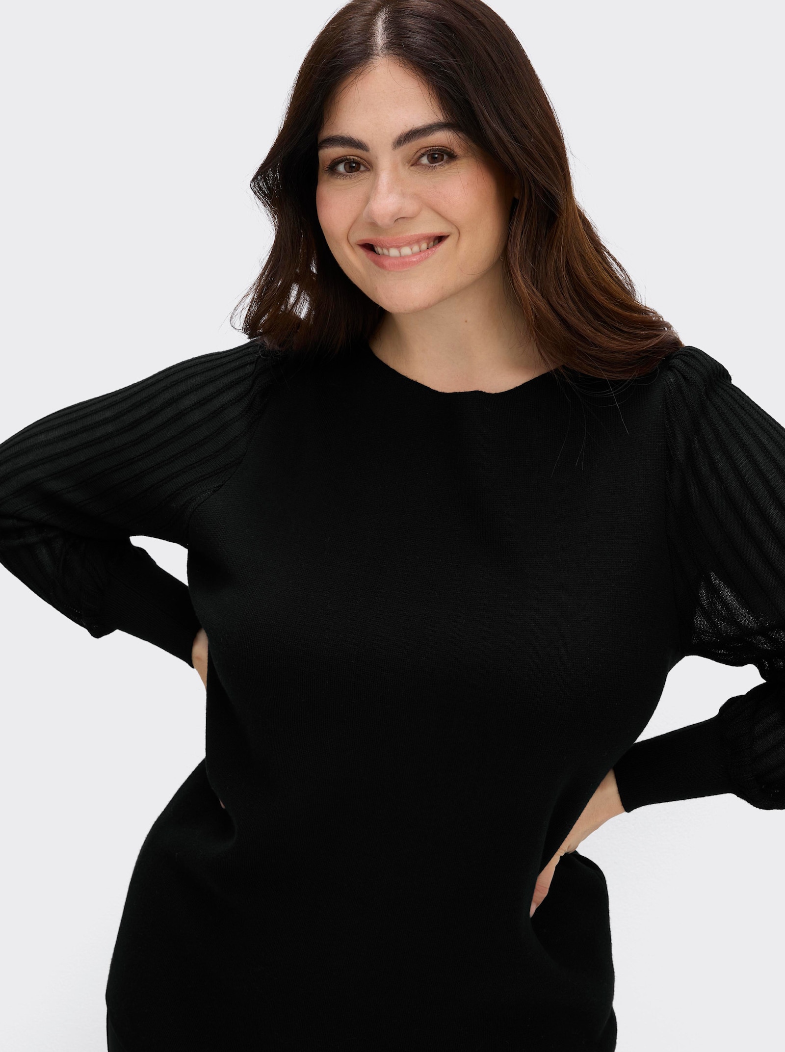 sheego Langarm-Pullover mit Ballonärmeln - schwarz