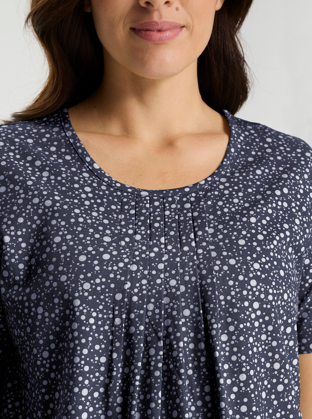 Kurzarmshirt im Punktedessin - marine-weiß-bedruckt