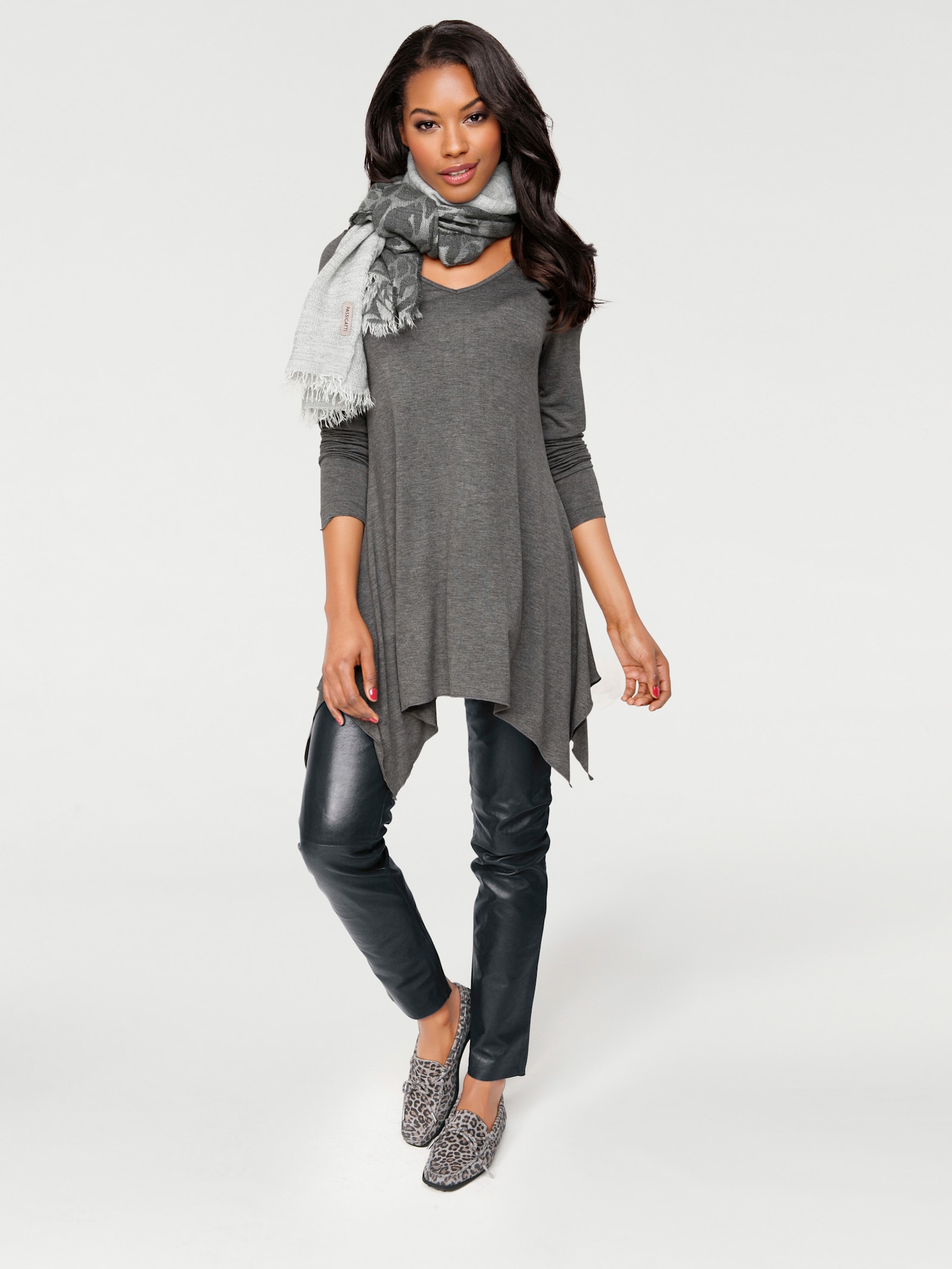 heine Longshirt im Zipfel-Look - grau-melange