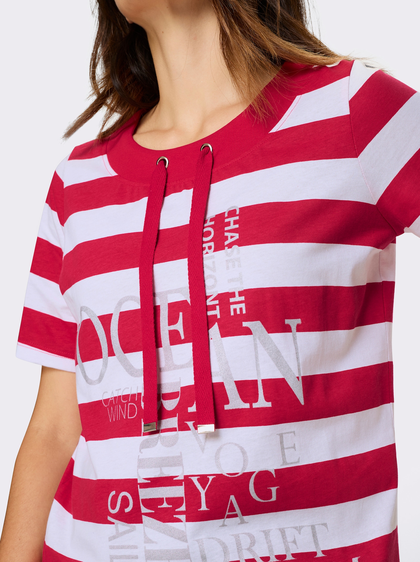 Kurzarmshirt mit Glitzer-Druck, gestreift - rot-weiß-geringelt