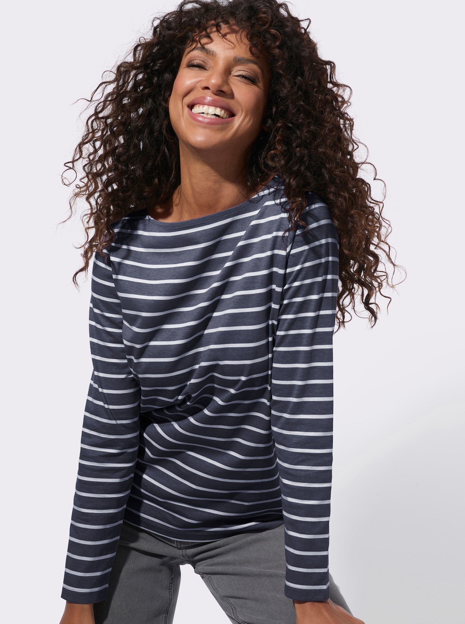 Ringelshirt mit U-Boot-Ausschnitt - marine-ecru-geringelt