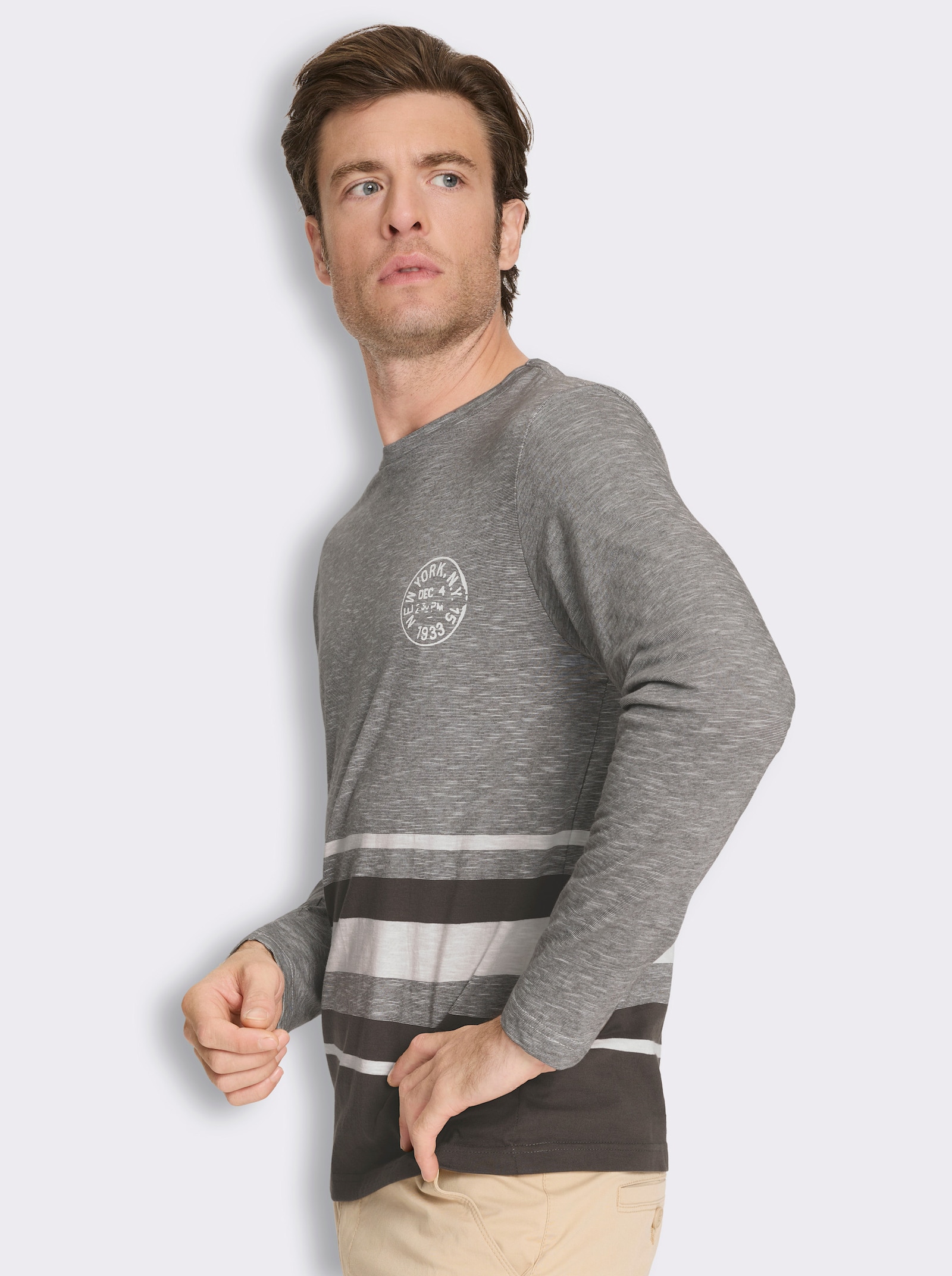 Langarmshirt in leicht strukturierter Jersey-Qualität - graphit