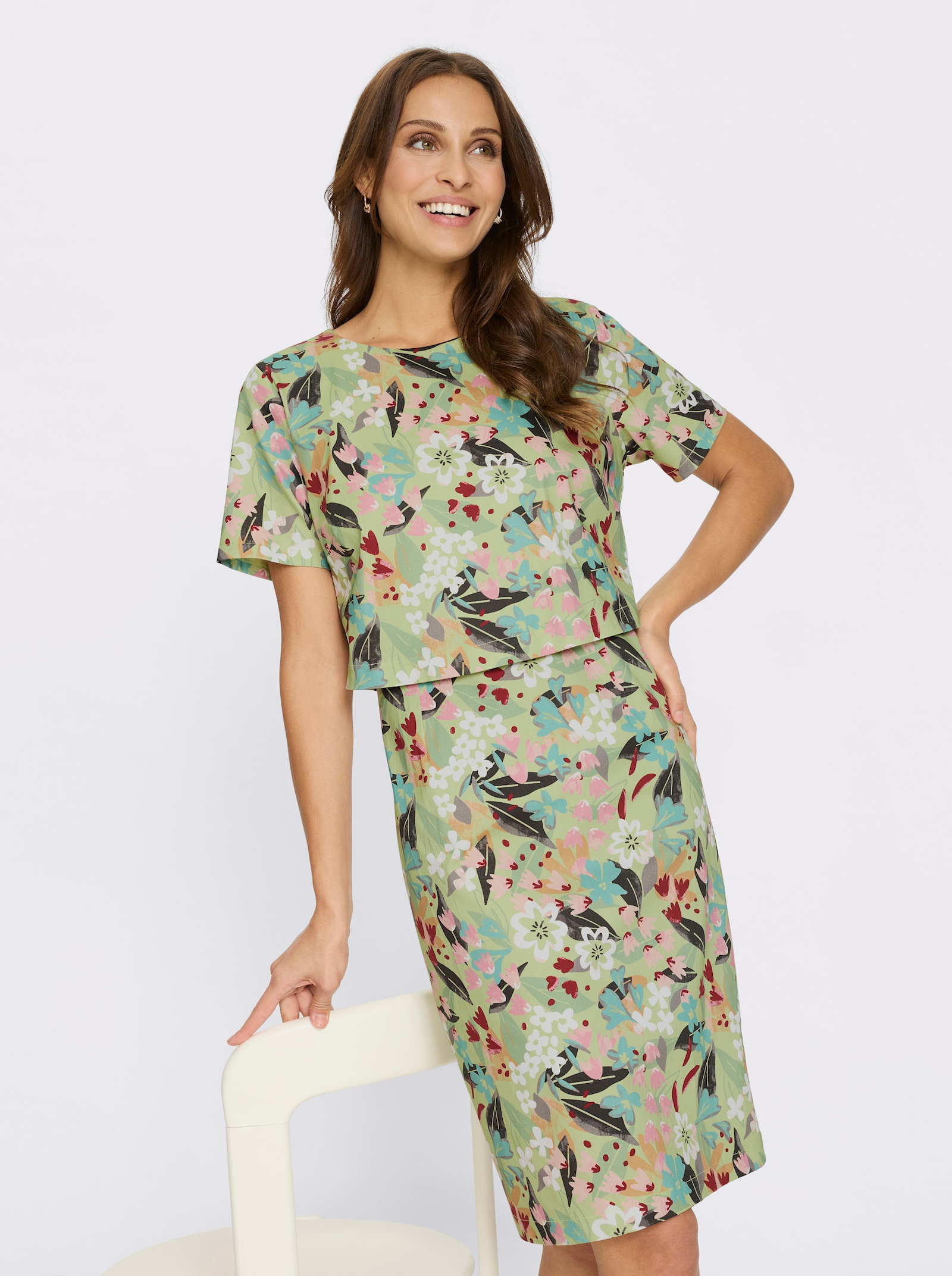 Druckkleid in 2-in-1-Optik - lindgrün-altrosa-bedruckt