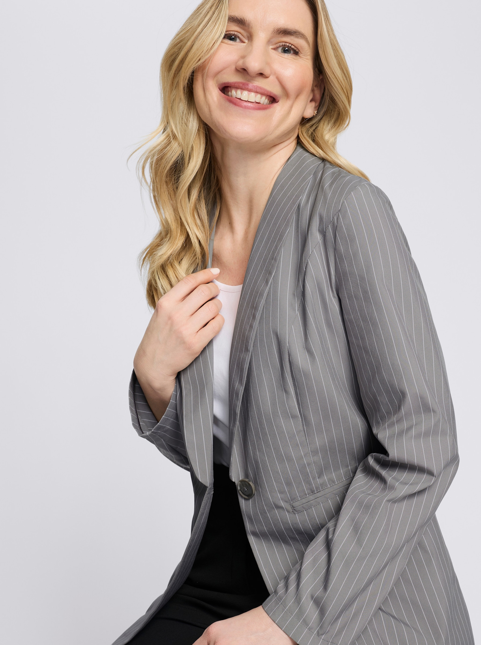 Blazer mit Nadelstreifen - grau-ecru-gestreift