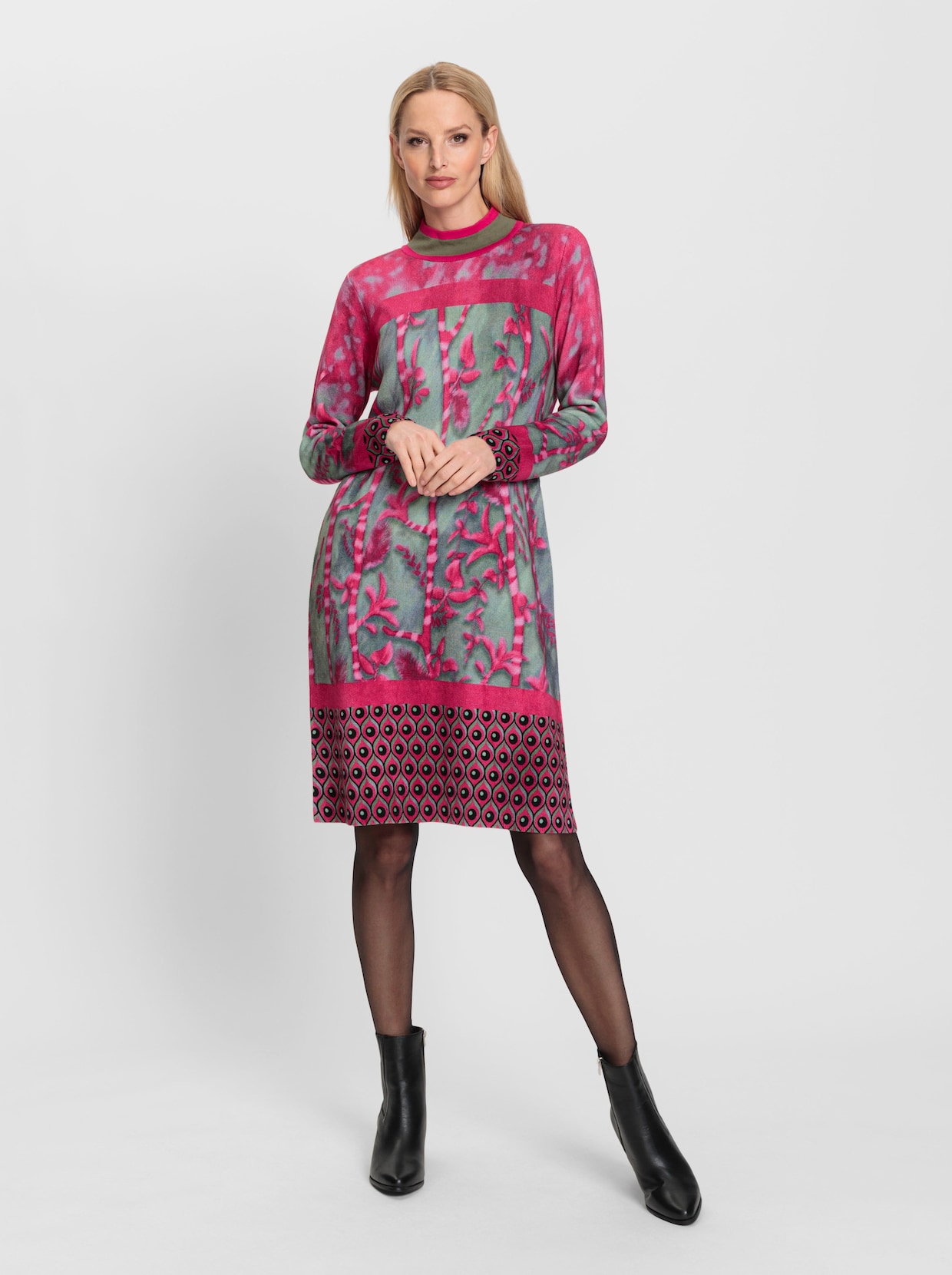 heine Robe en tricot - fuchsia-kaki à motifs