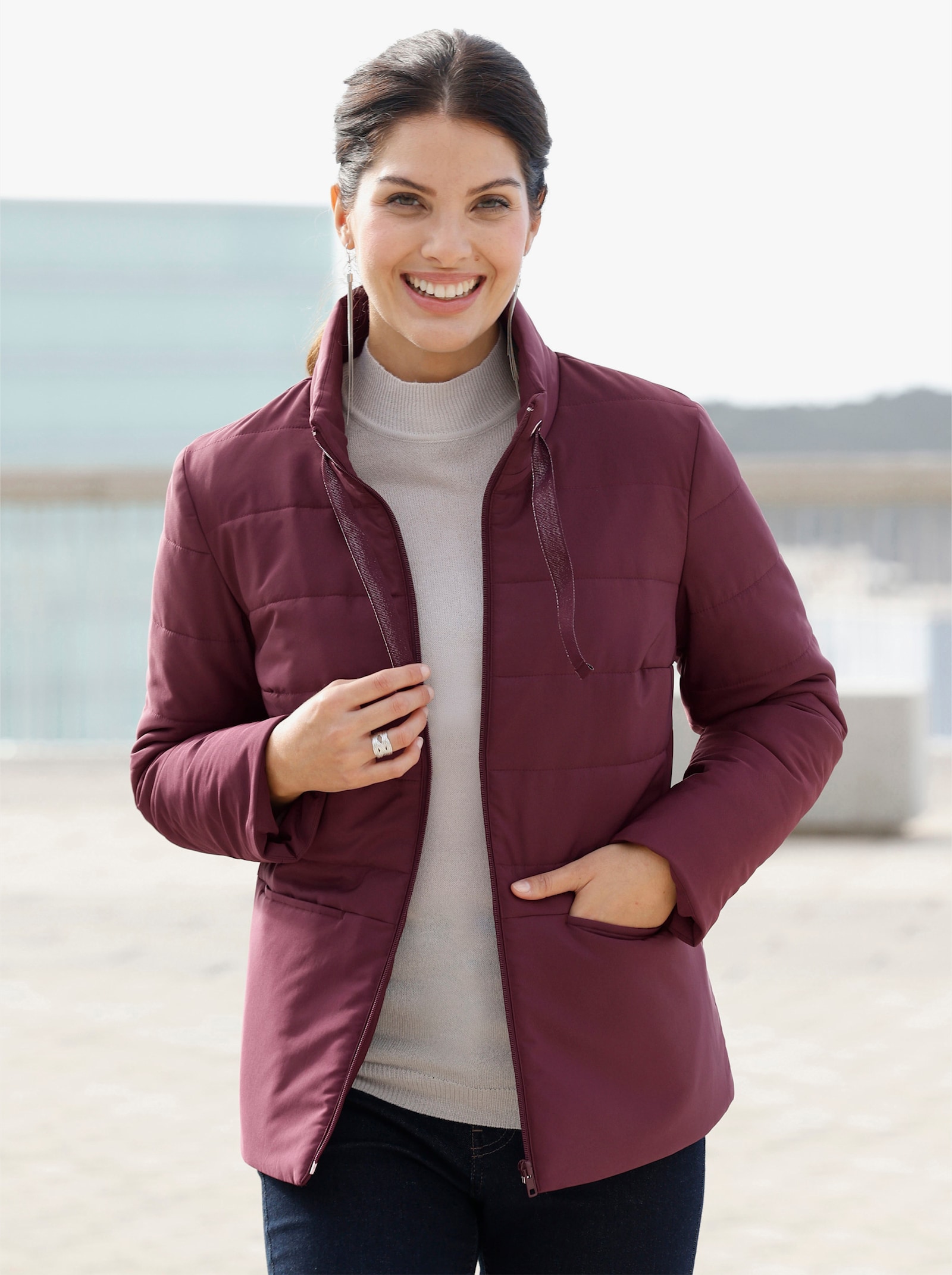 Steppjacke in kastiger Form - burgund