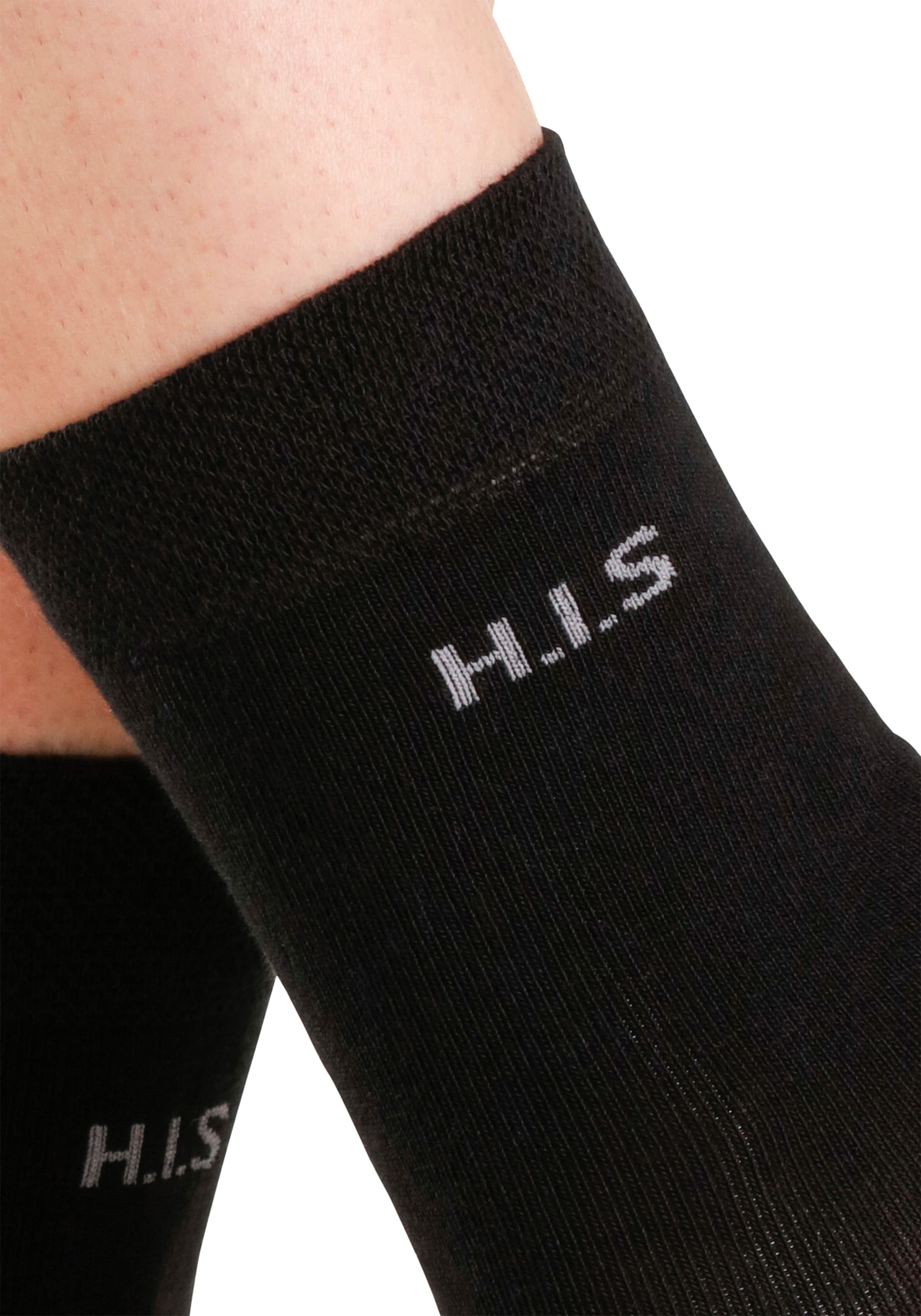 EM Quali günstig Kaufen-Socken in 4x schwarz von H.I.S. Socken in 4x schwarz von H.I.S <![CDATA[Immer einsatzbereit, die Basic-Socke in ausgesuchter Markenqualität. Nicht einschneidende Bündchen sorgen für besonderen Tragekomfort, speziell bei druckempfindlichen Beinen. LYCRA