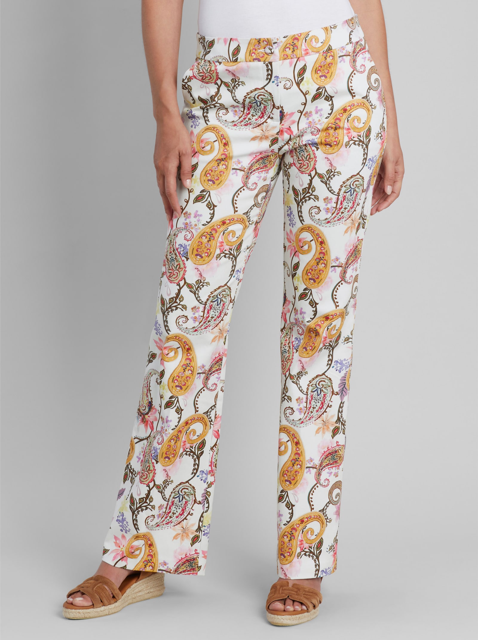 heine Hose im Paisleymuster - ecru-rosé-bedruckt