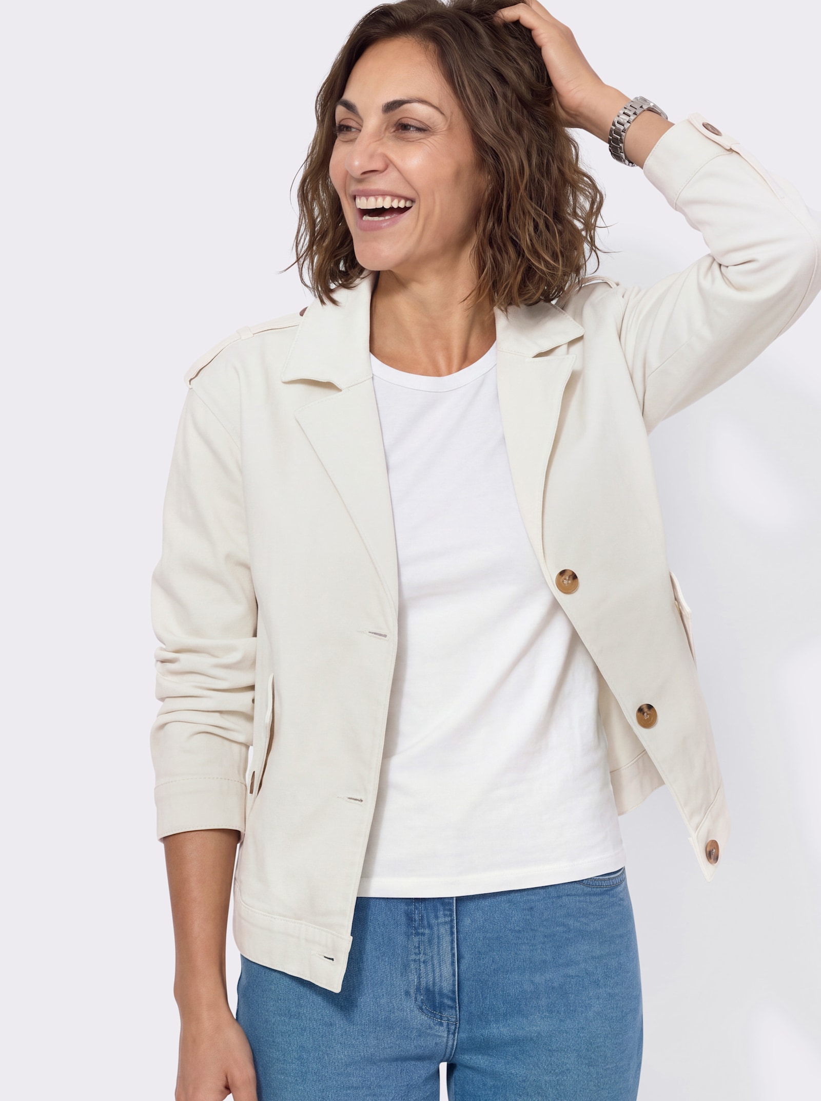 Jeansjacke mit Pattentaschen - ecru