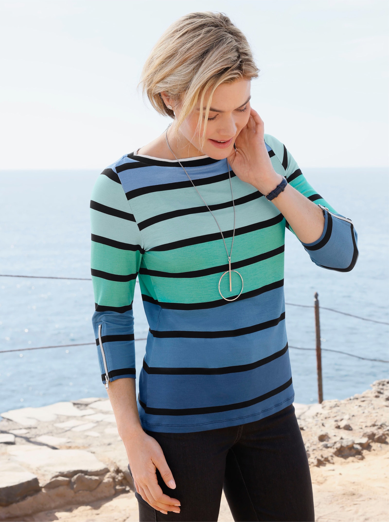 3/4-Arm-Shirt mit U-Boot-Ausschnitt - blaugrün-schwarz-geringelt