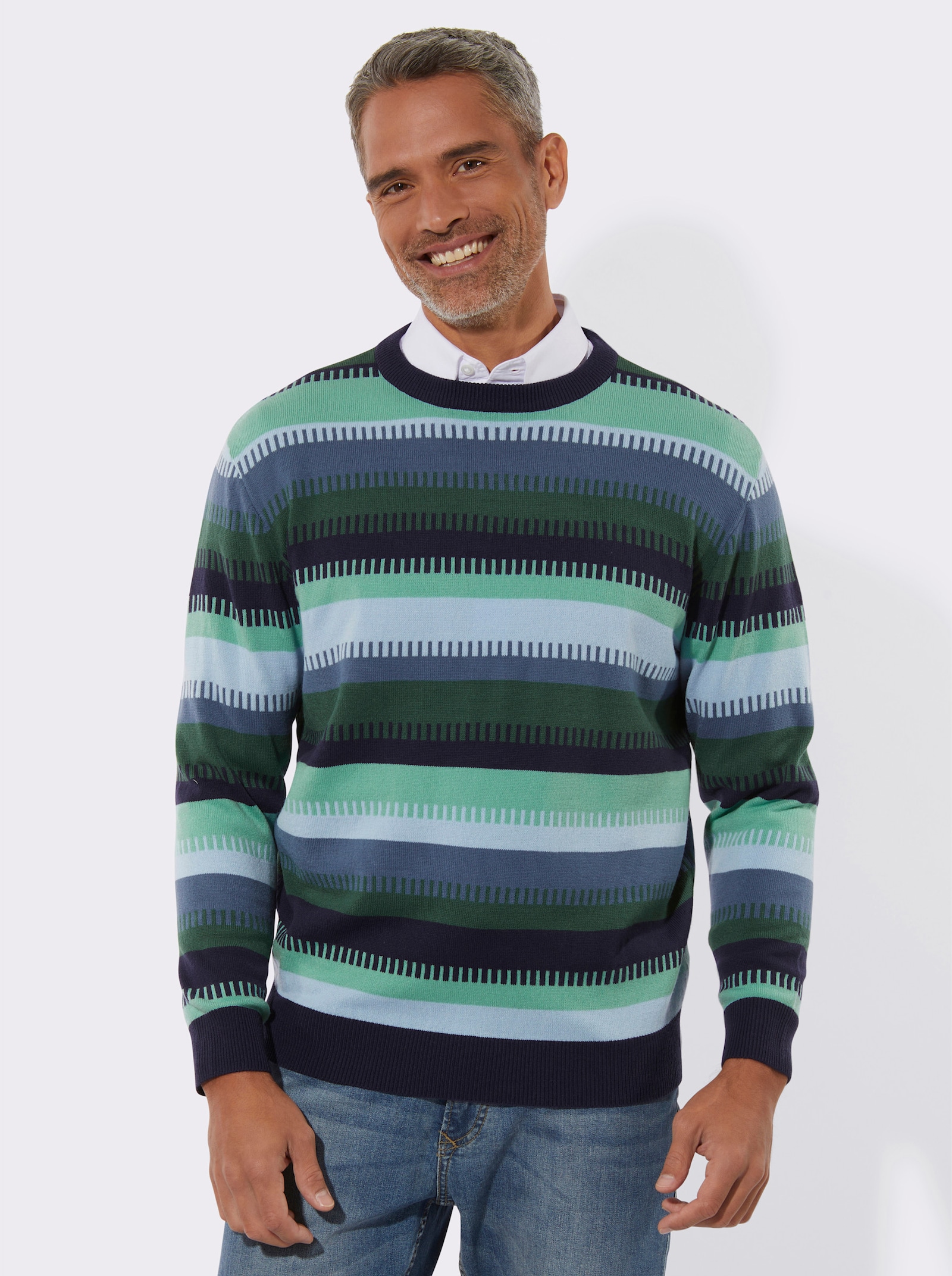 Svetr s kulatým výstřihem s proužkovaným pleteným vzorem - mechová-šalvějová-proužek