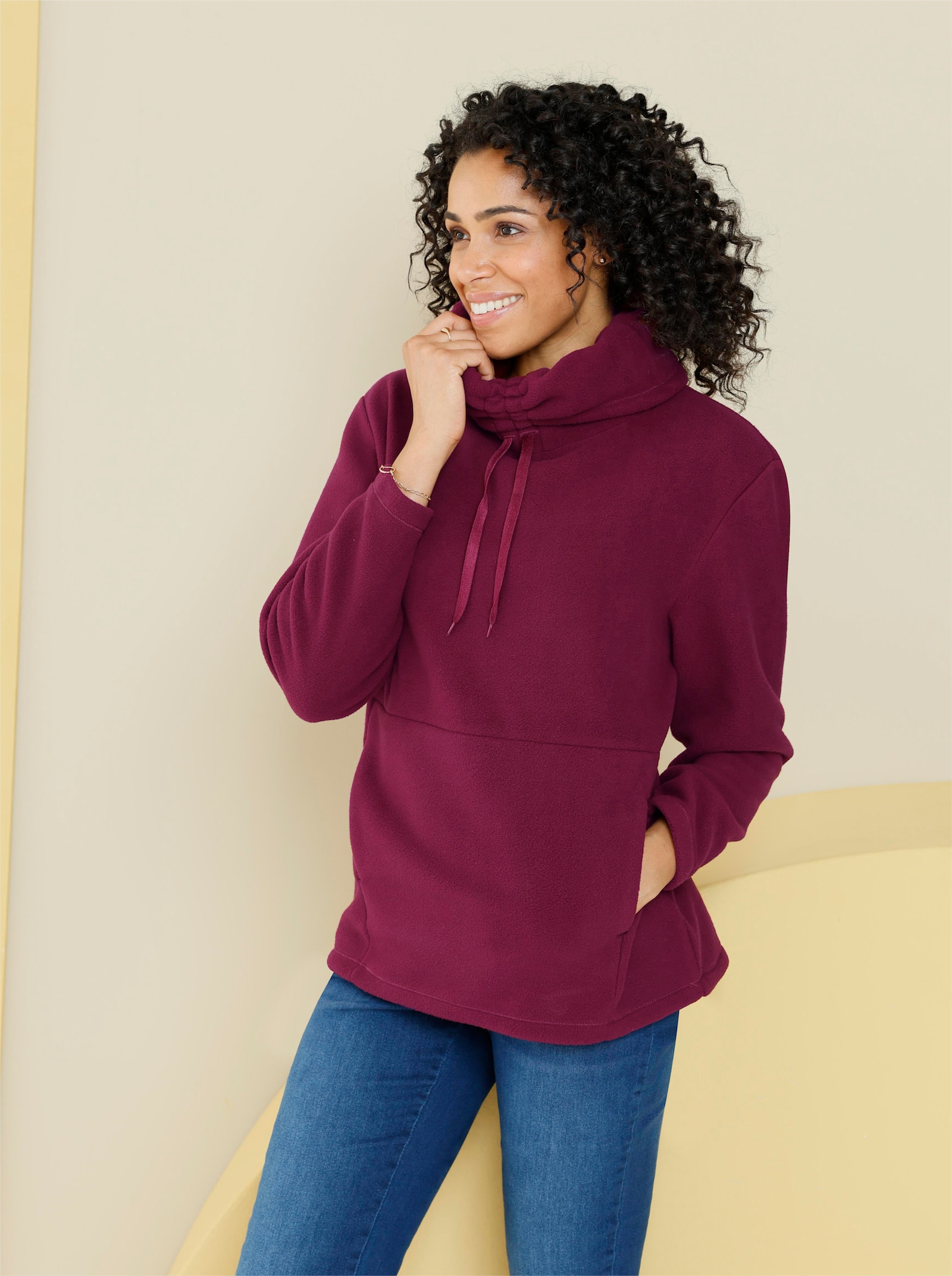 Fleecové tričko se širokým rolákovým límcem - burgundská