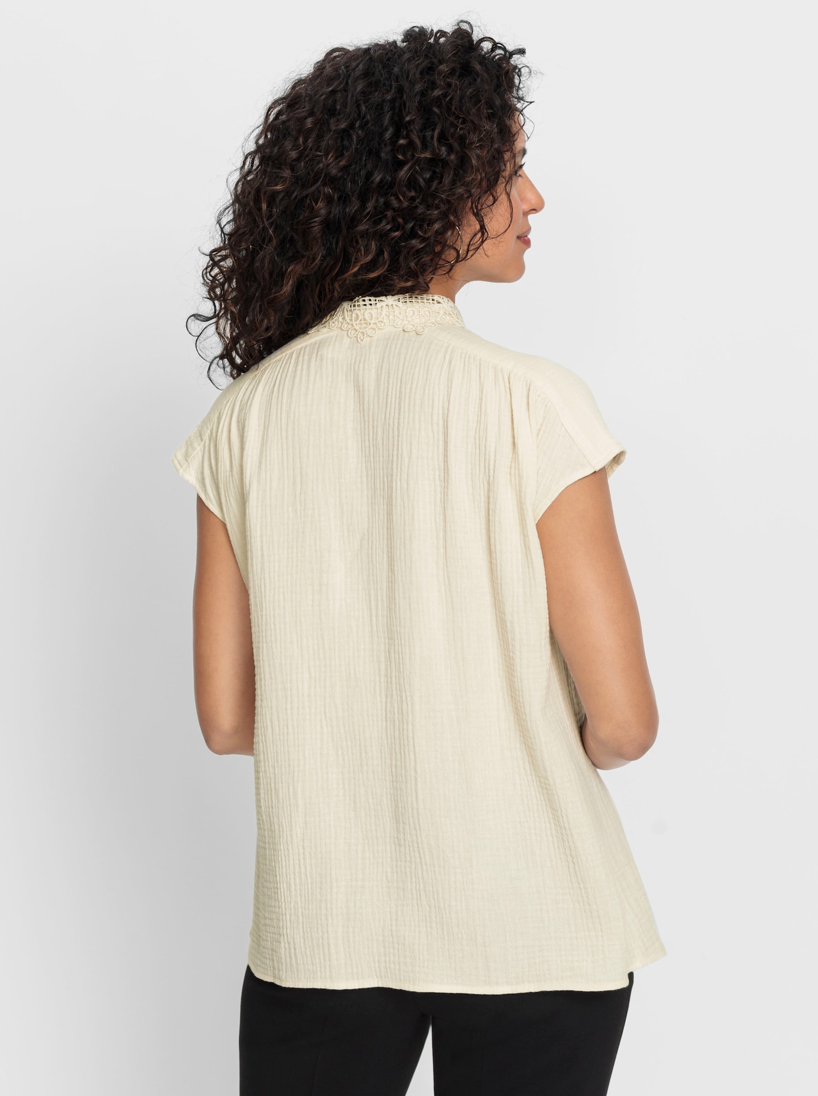 Baumwollbluse mit Spitzenkragen - champagner