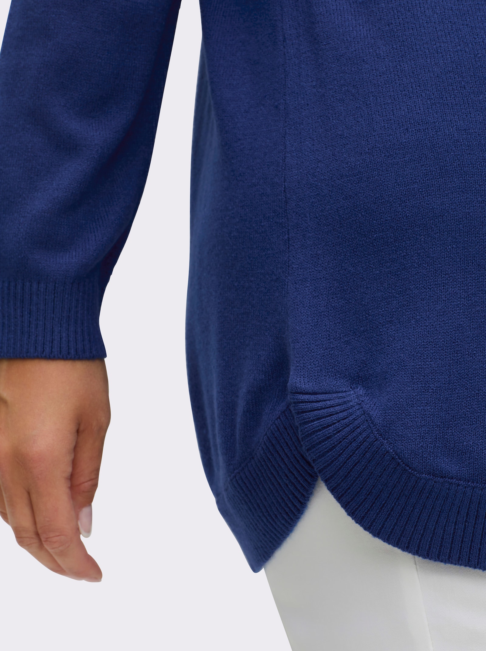 Pullover mit abgerundetem Saum - royalblau