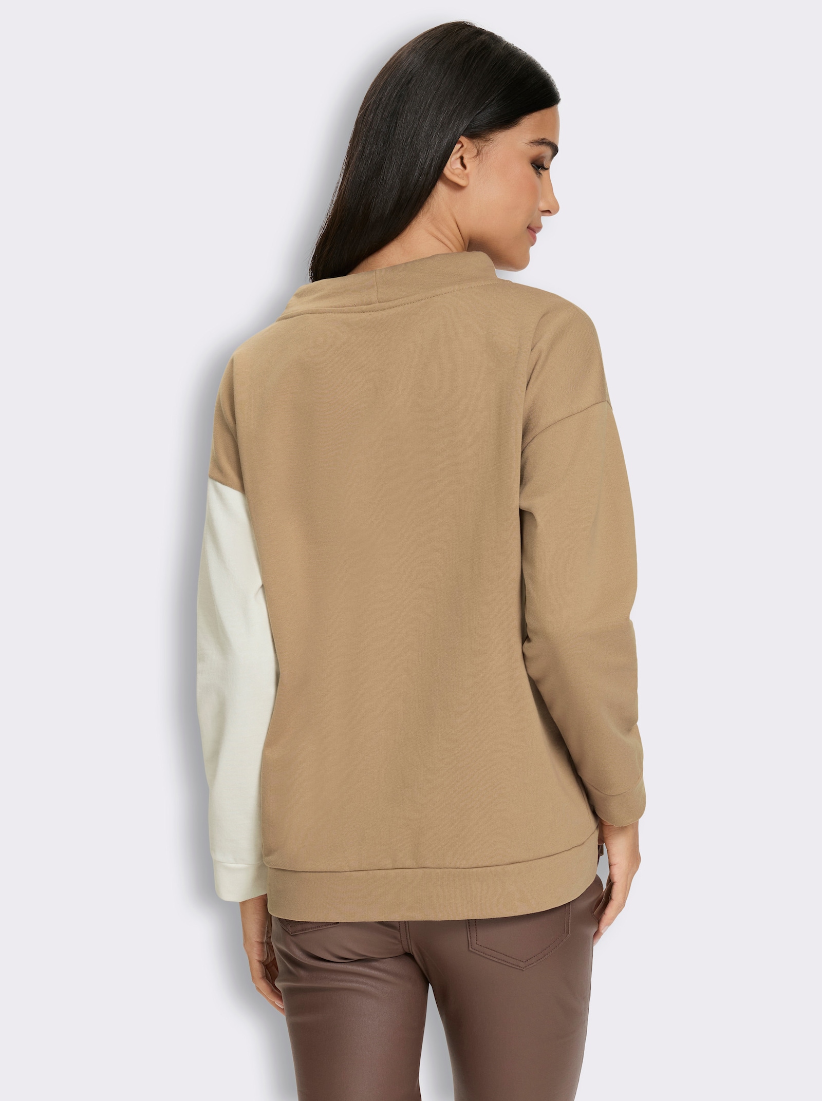 heine Sweatshirt mit Leo-Details - camel-ecru-bedruckt
