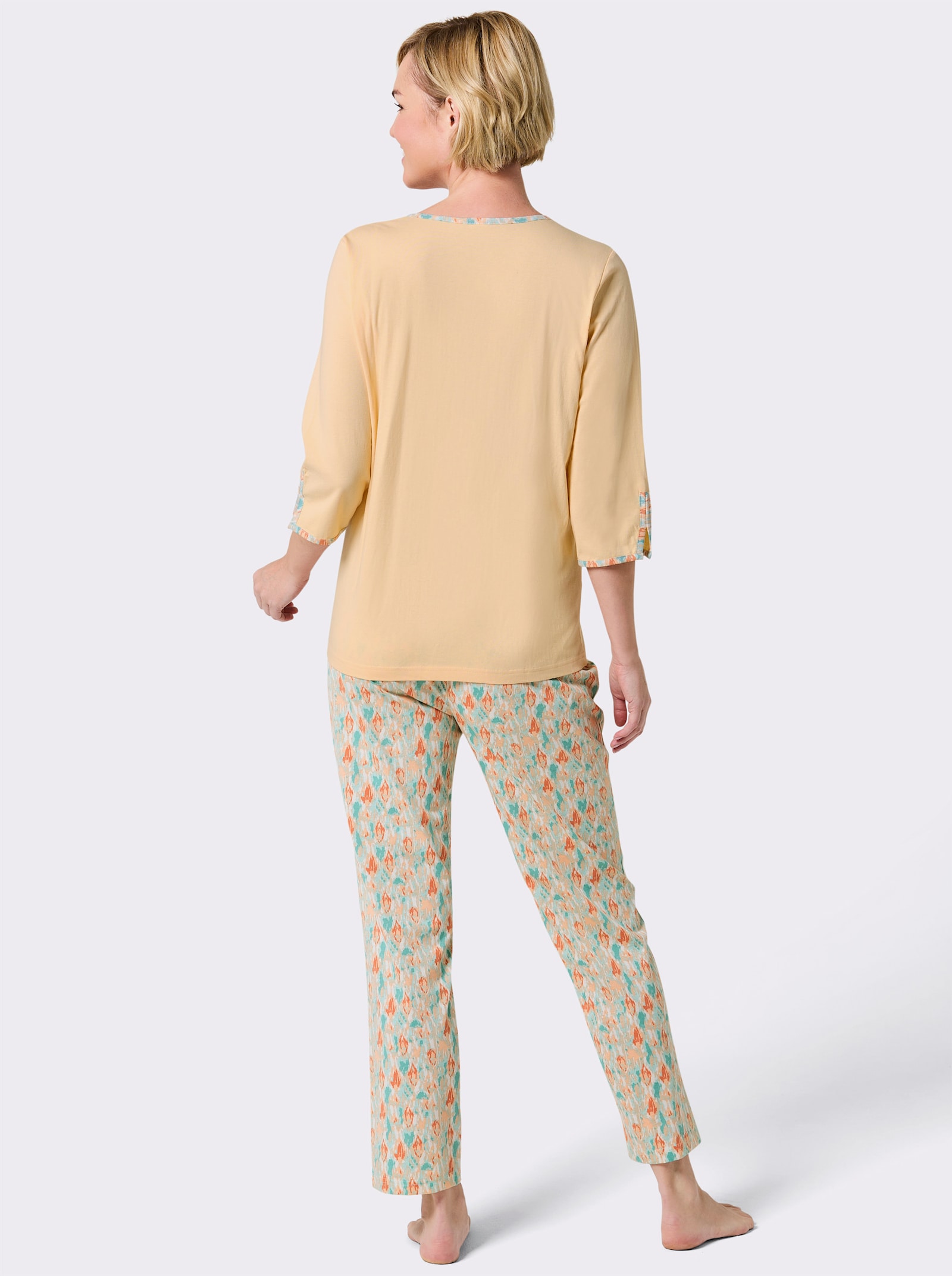 wäschepur Schlafanzug aus reiner Baumwolle - apricot-salbei-bedruckt