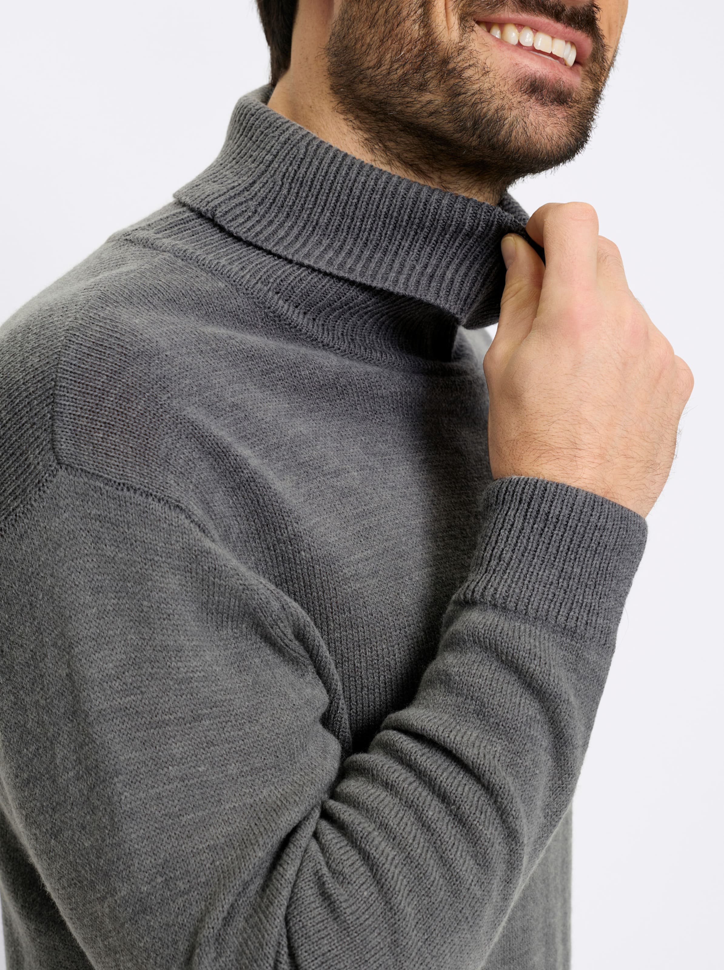 Thumbnail - Rollkragenpullover