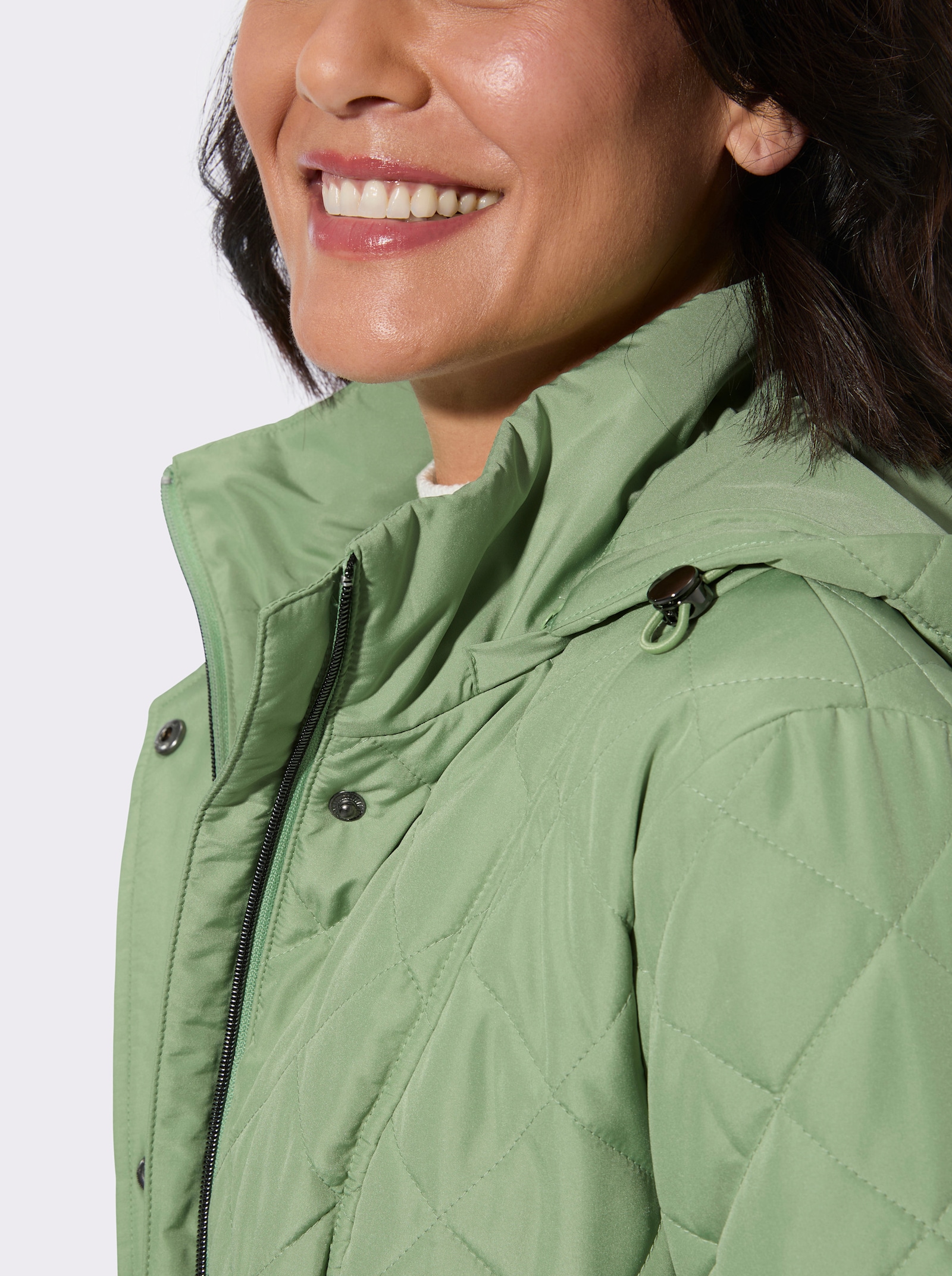 Steppjacke mit Druckknopf-Taschen - eucalyptus