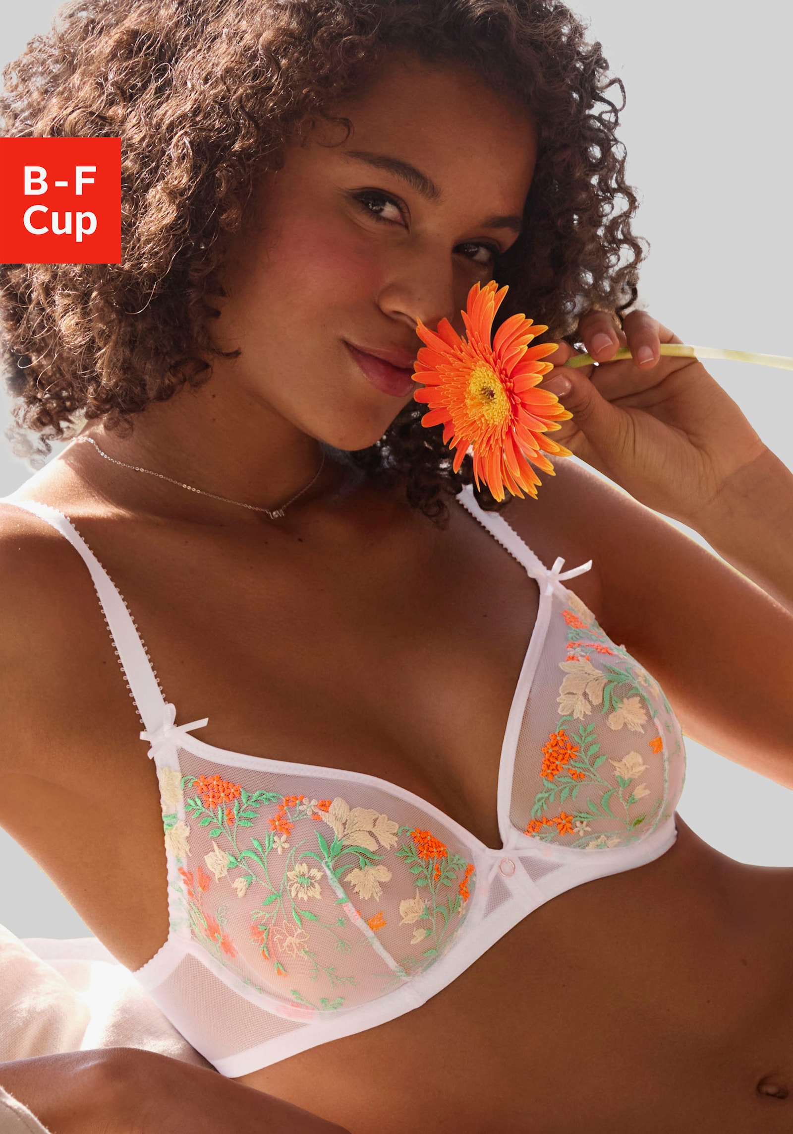 LASCANA Soutien-gorge à armatures - blanc-néon