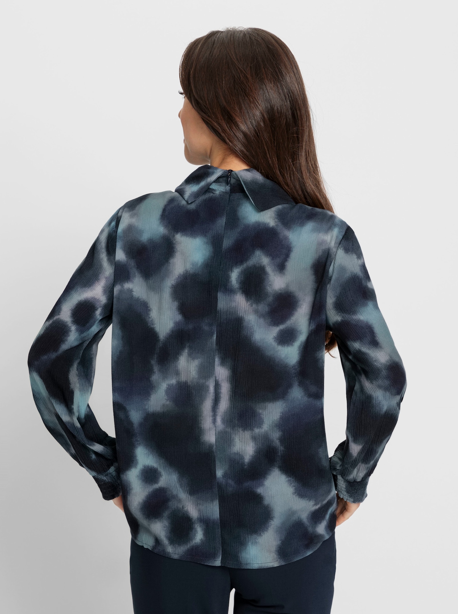 heine Crêpebluse mit Umlegekragen - marine-kalkmint-bedruckt