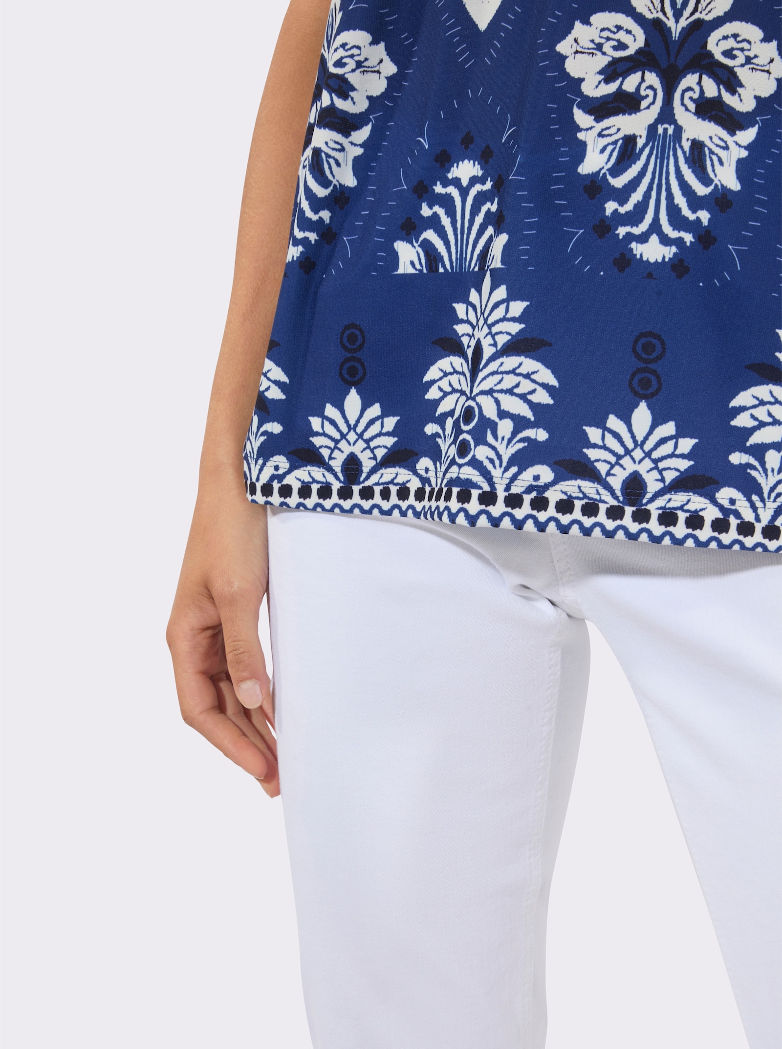Print-Shirt mit Tuchdruck - royalblau-ecru-bedruckt