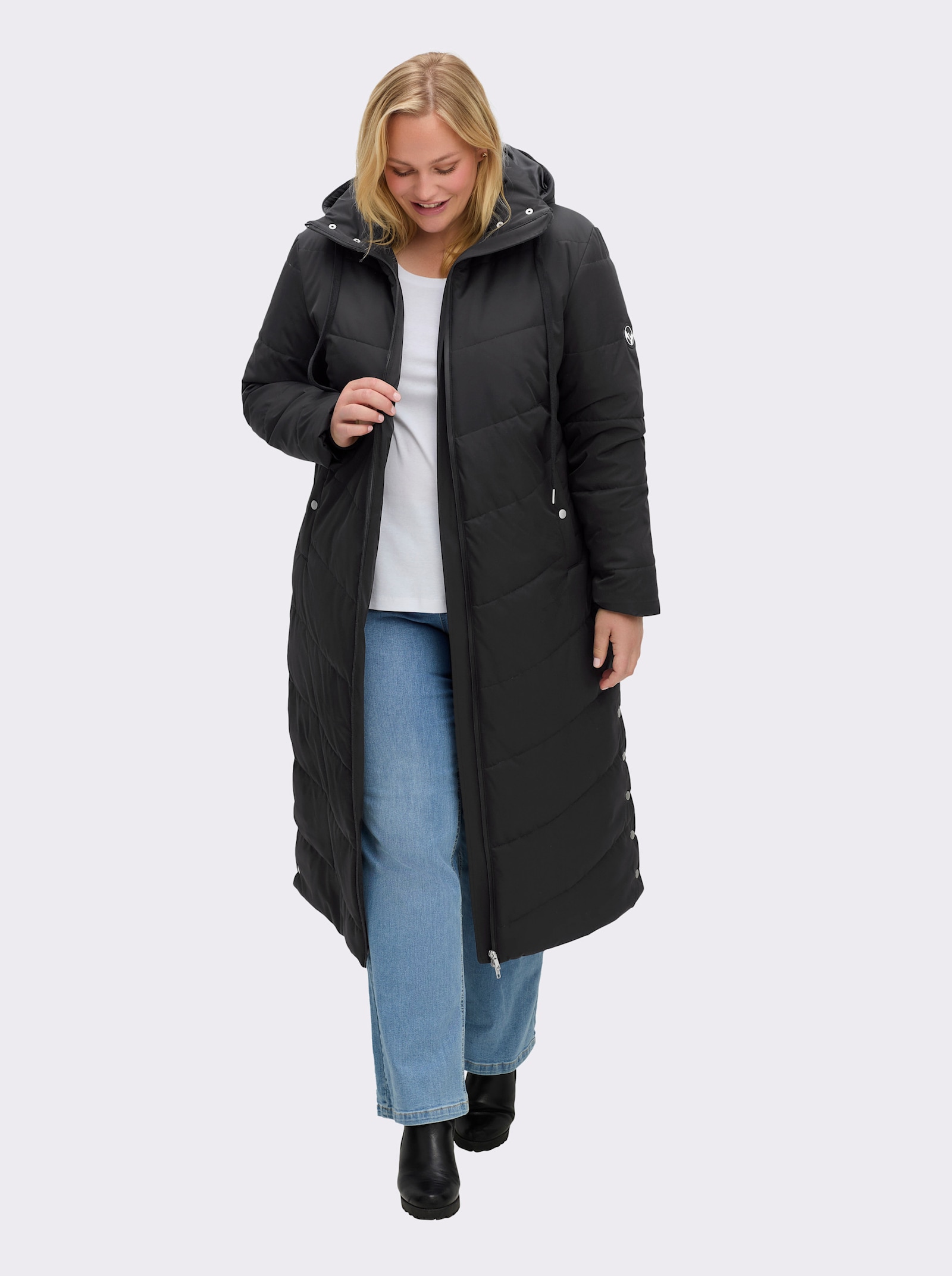 sheego Steppmantel mit Stehkragen und Kapuze - schwarz