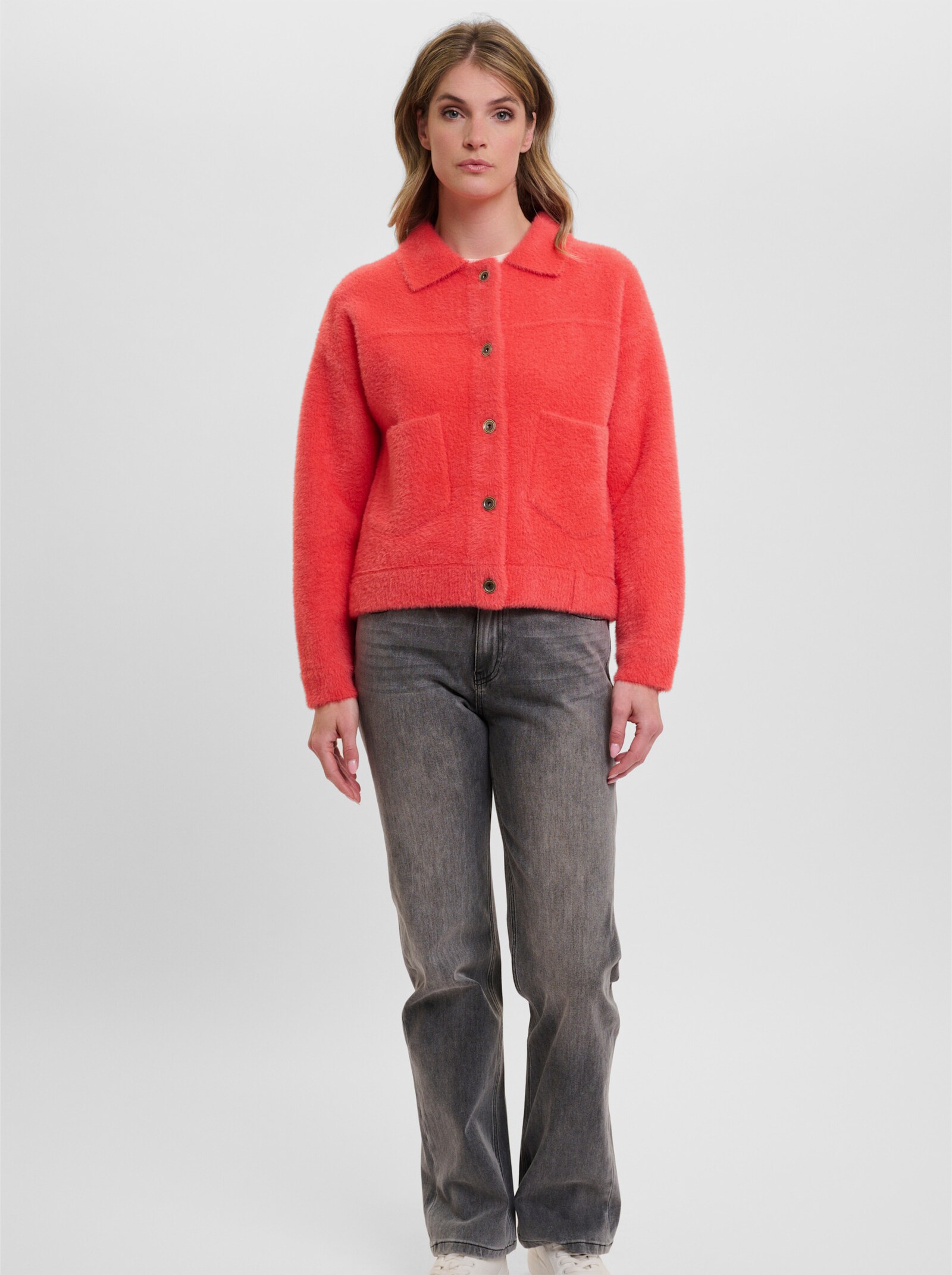 Rino & Pelle Strickjacke mit Flauschgarn - hummer