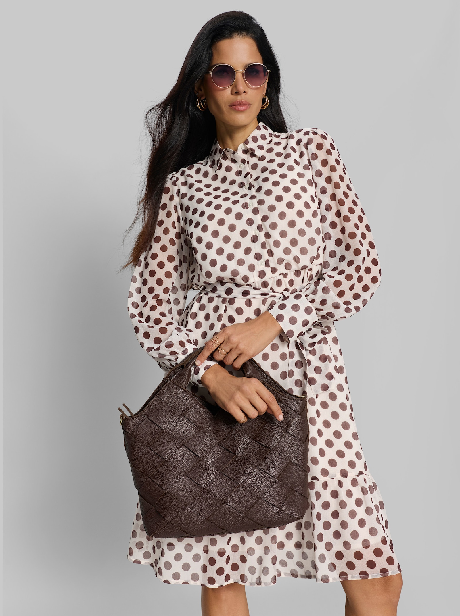heine Chiffonkleid mit abnehmbarem Gürtel - ecru-schoko-getupft