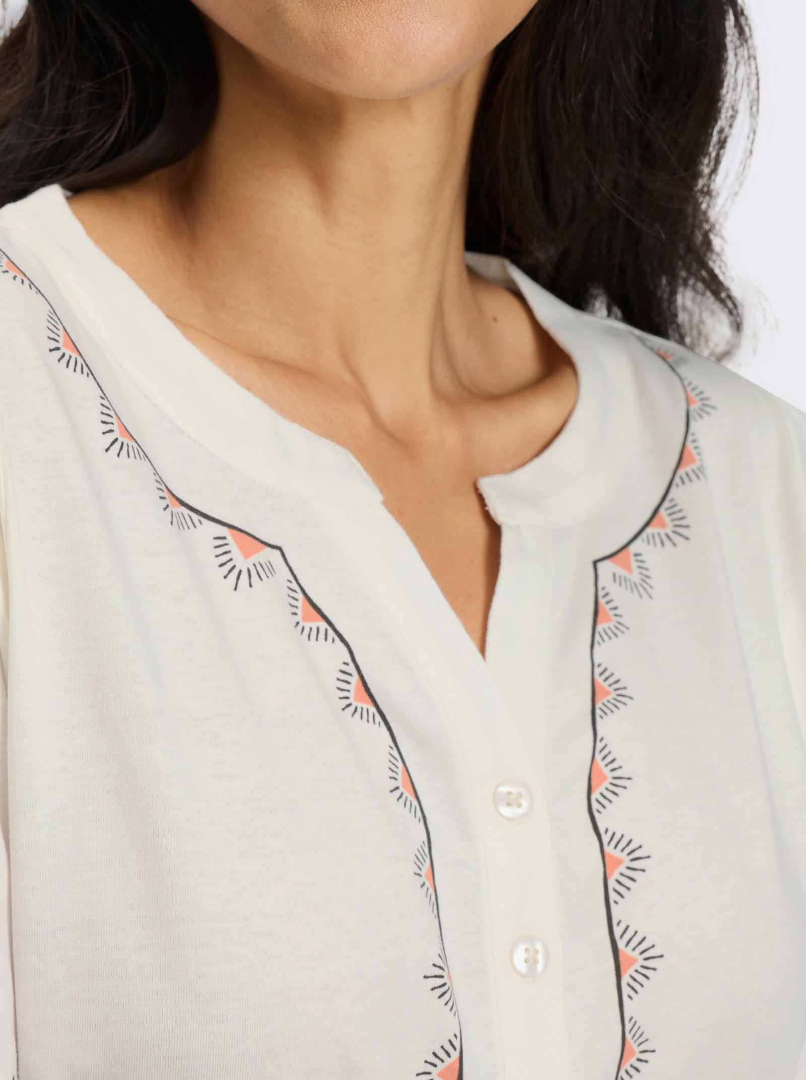 3/4-Arm-Shirt mit kurzer Knopfleiste - ecru-schwarz-bedruckt