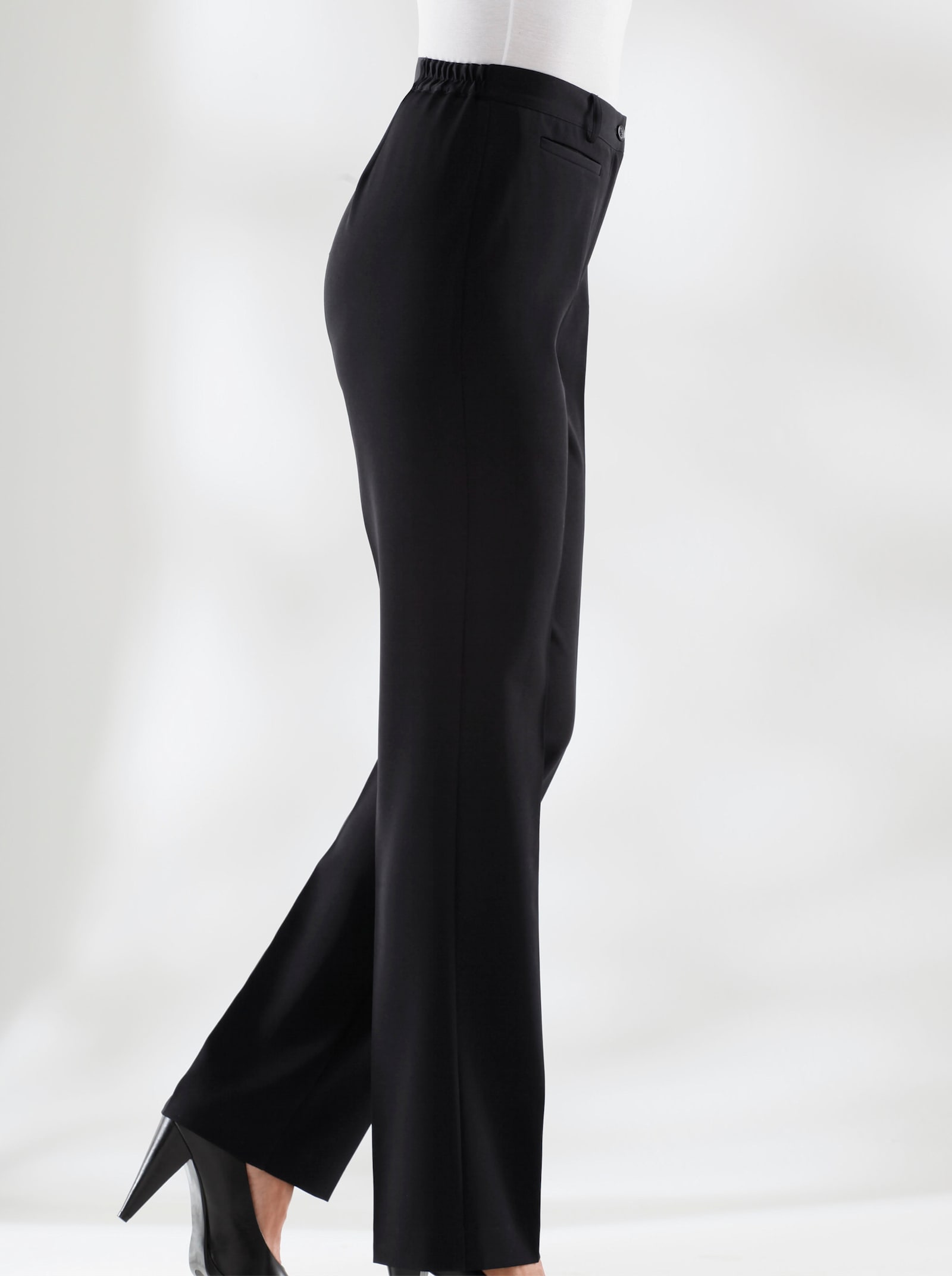 Nemačkavé kalhoty, streč - černá