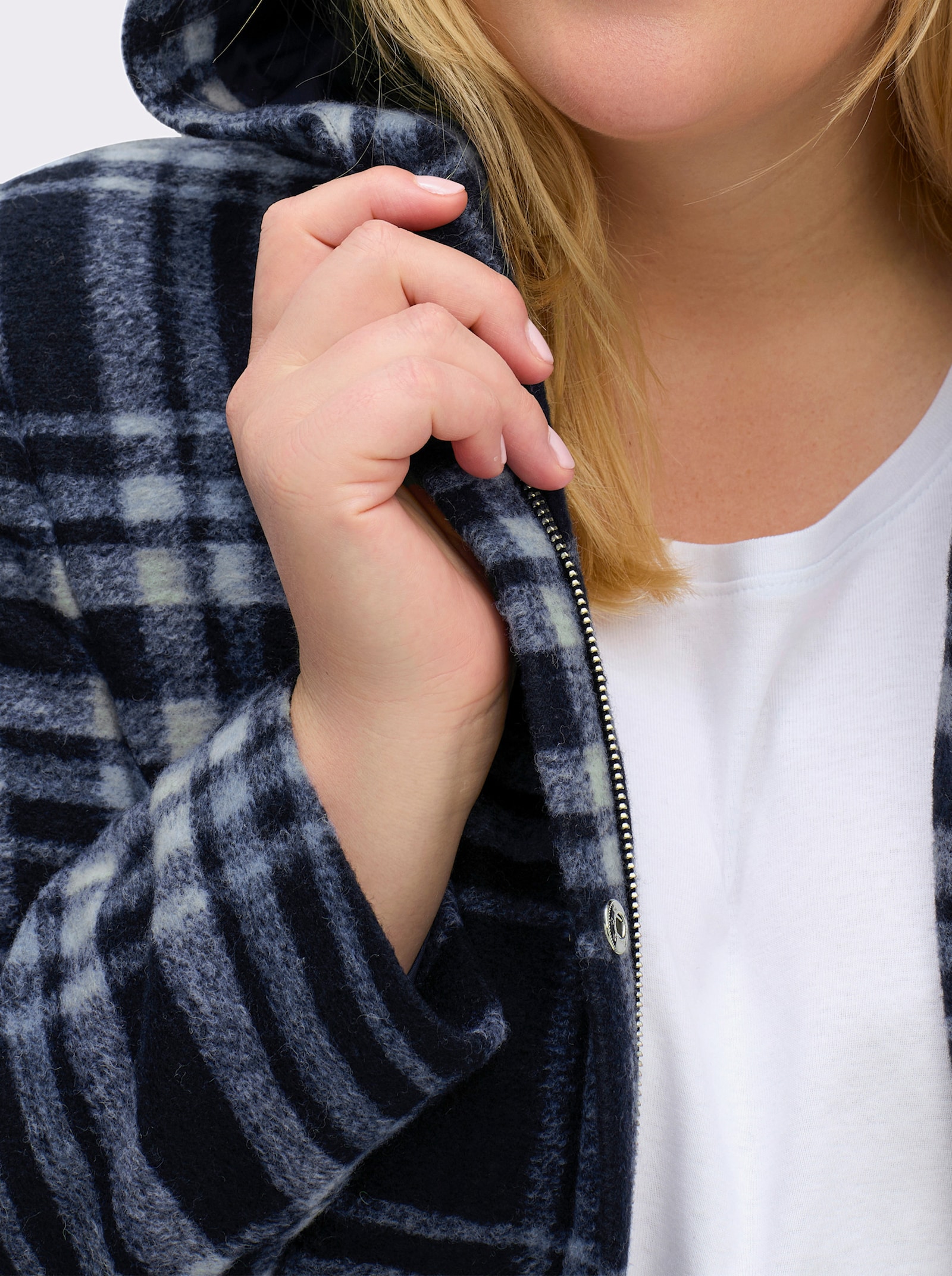 sheego Wintermantel mit Reißverschluss und Druckknöpfen - tiefblau-eisblau-kariert