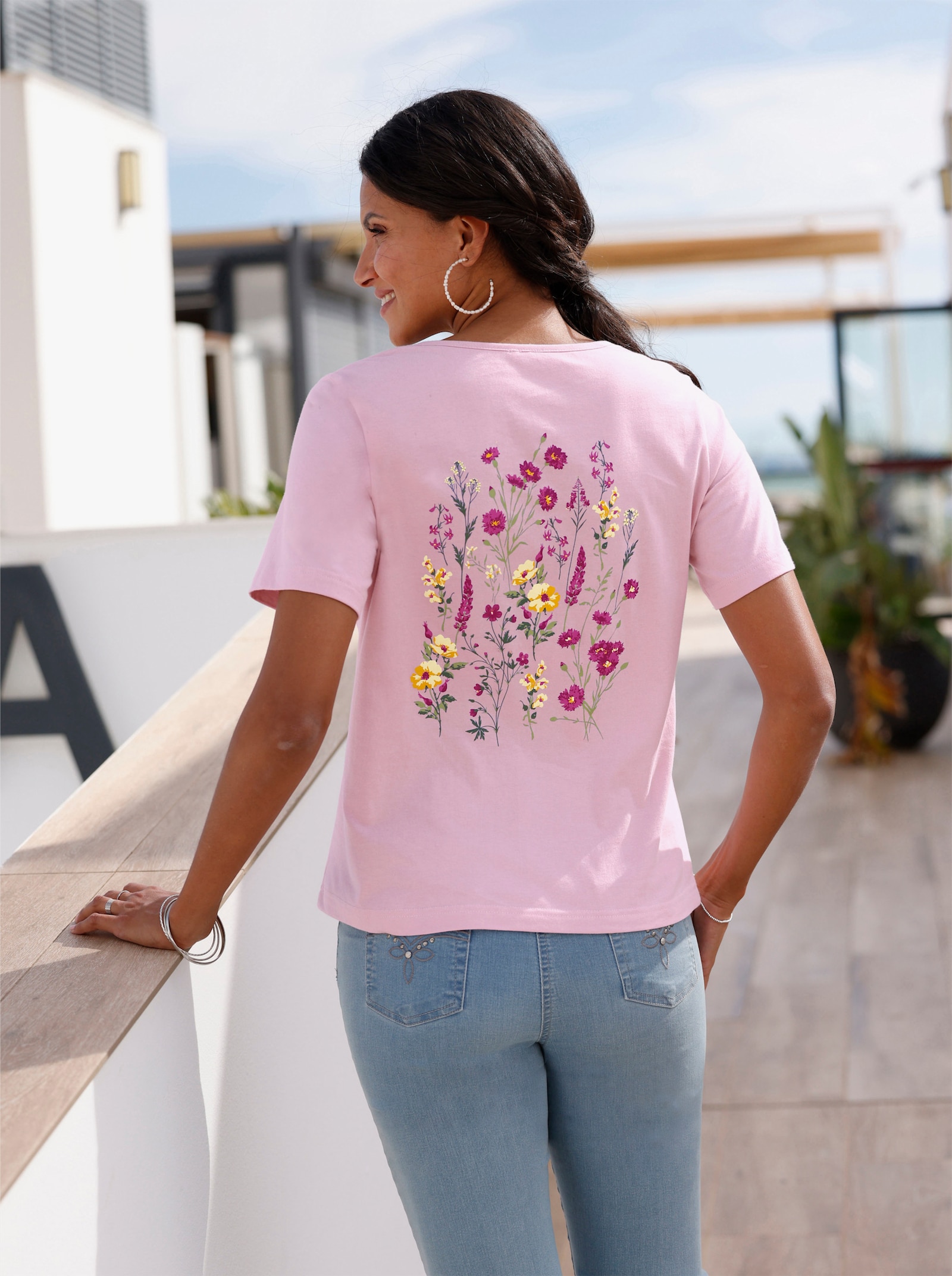 Tričko s krátkým rukávem a květinovým potiskem - růžová