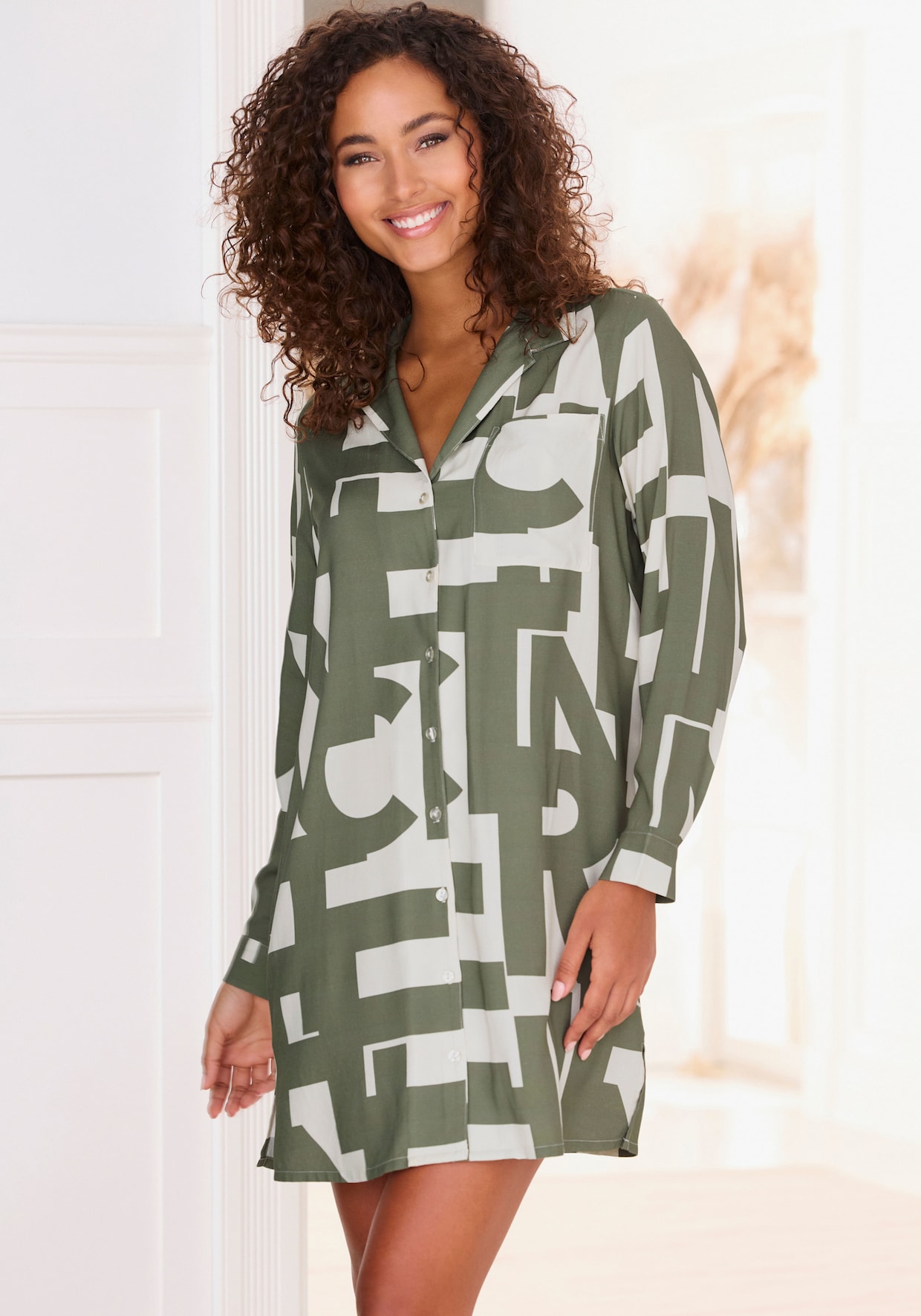 Chemise de nuit - vert-blanc à motifs