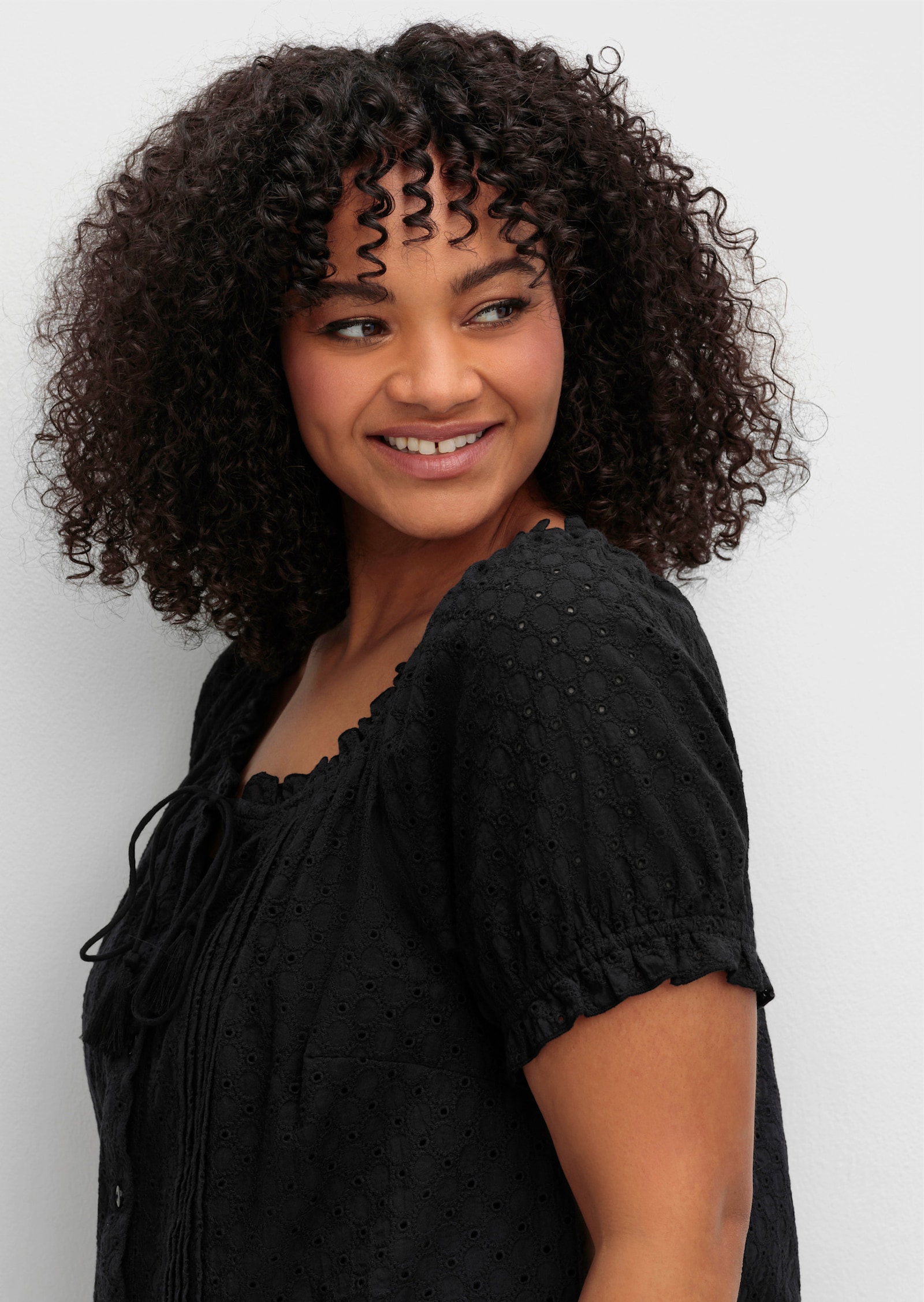 sheego Jerseykleid mit Tunnelzug am Ärmel - tiefblau