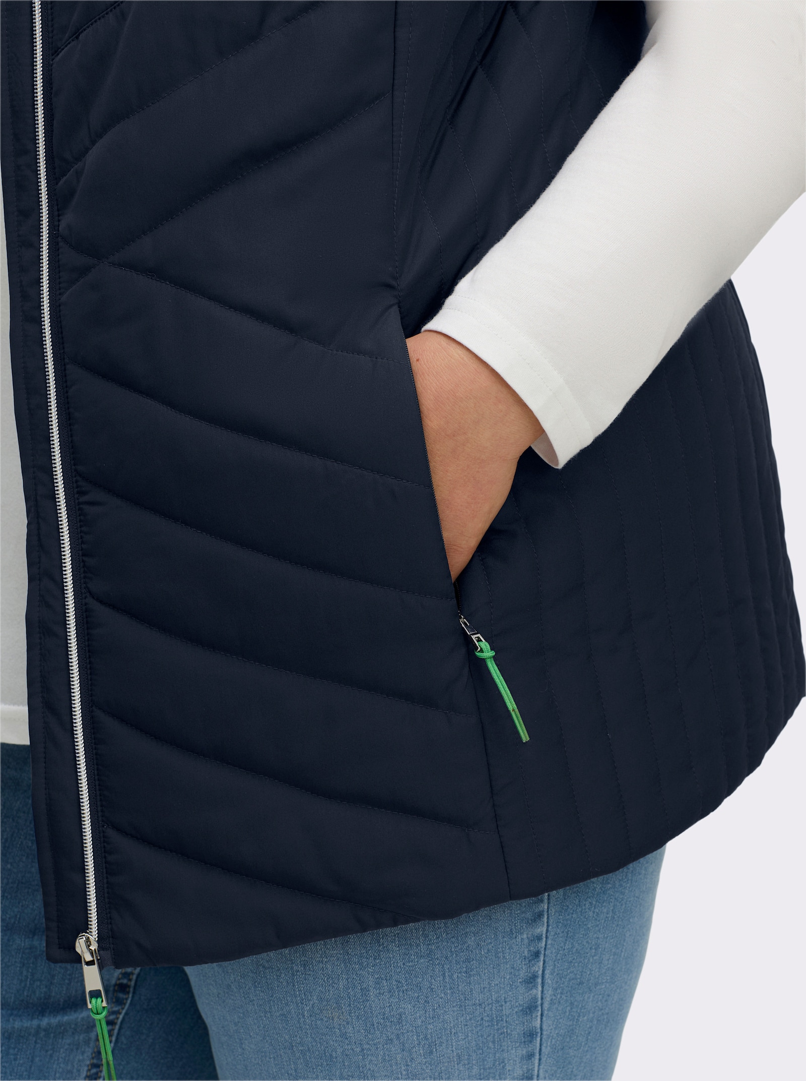 sheego Steppweste mit Stehkragen - tiefblau