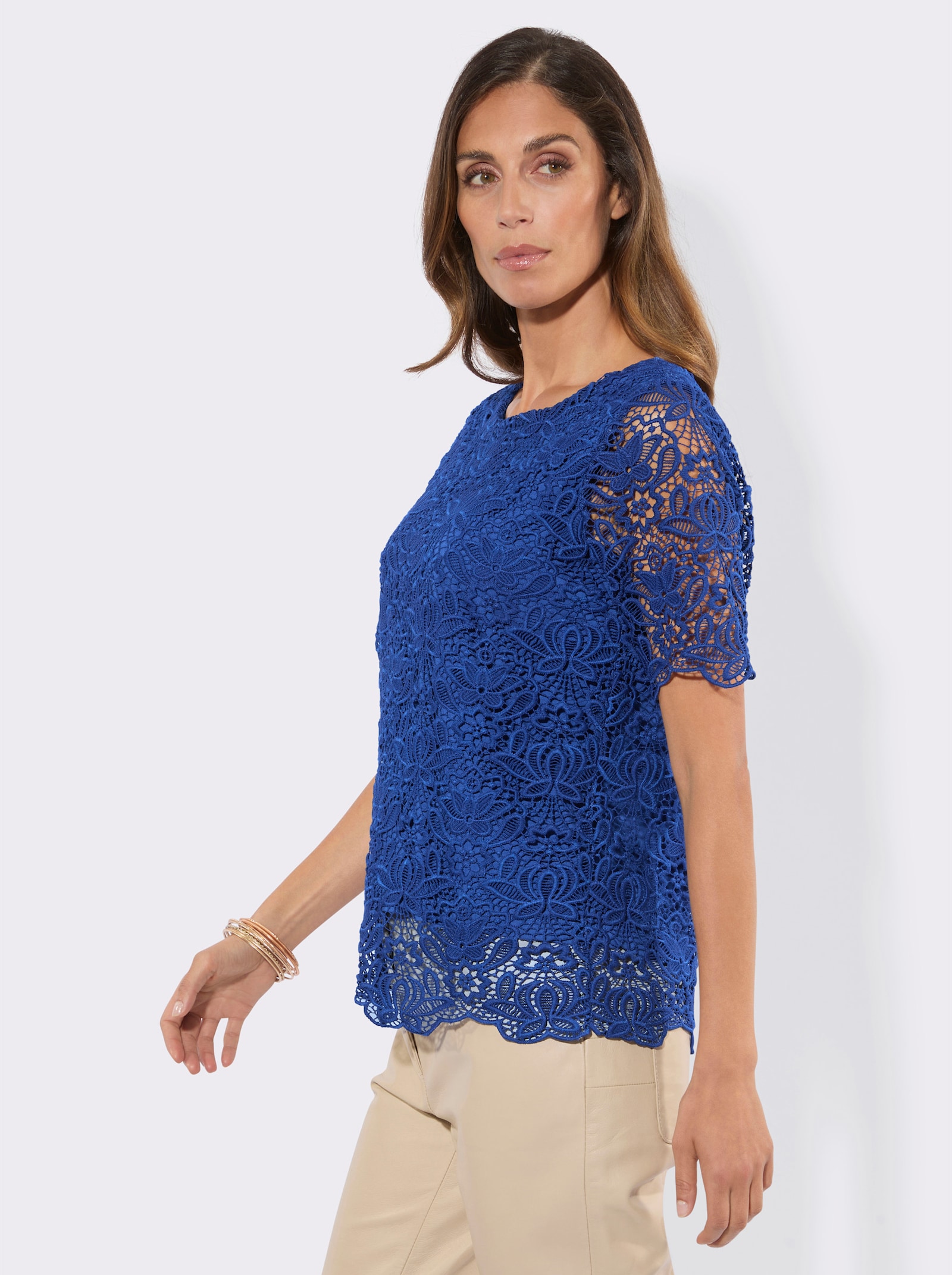 Spitzenshirt mit Wellenkante - royalblau