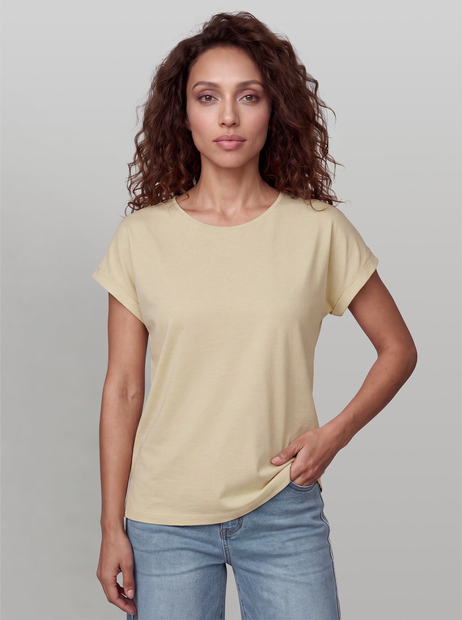 heine T-Shirt mit fixiertem Umschlag - sand