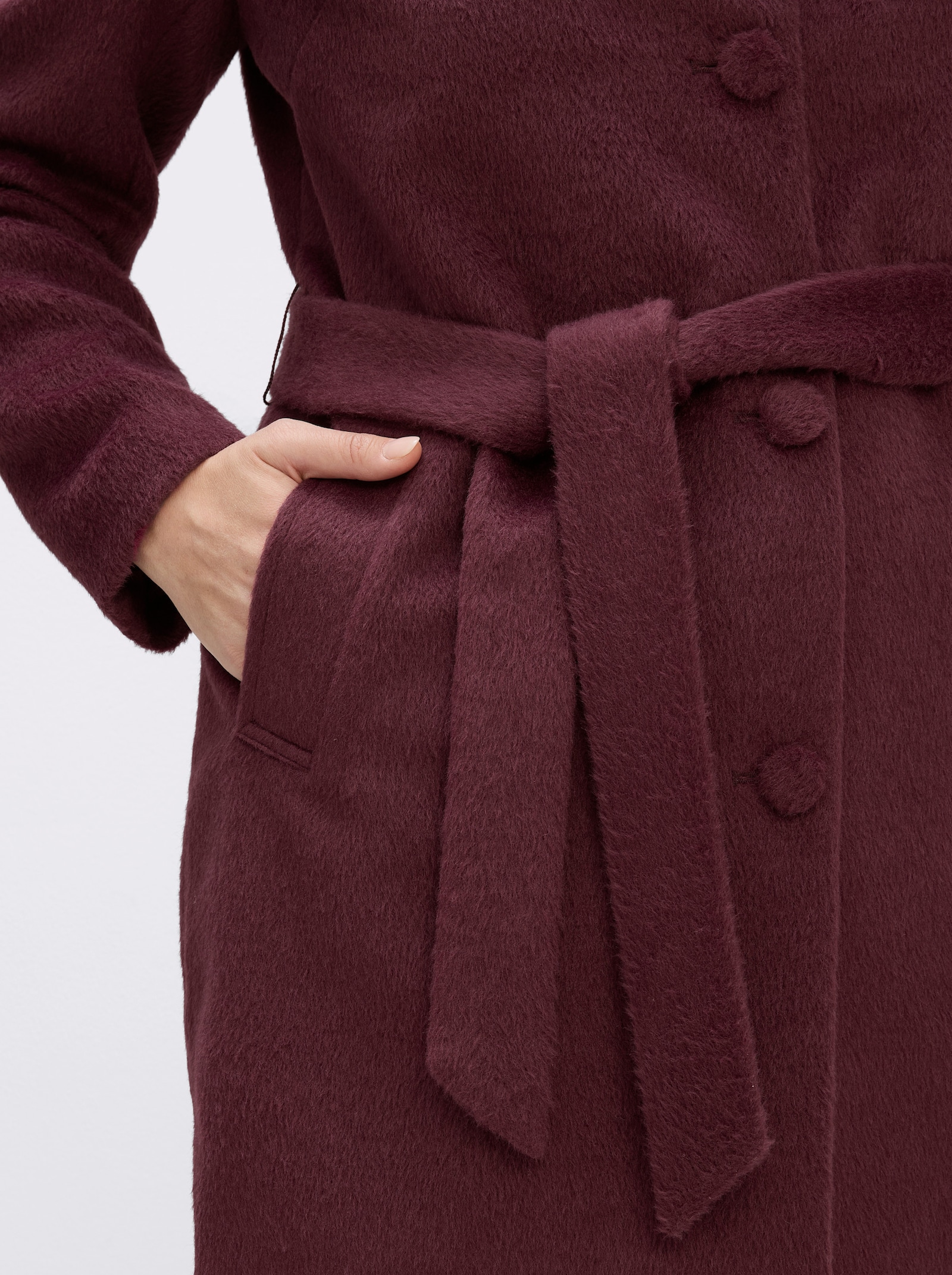 sheego Jacke mit Bindegürtel - burgund