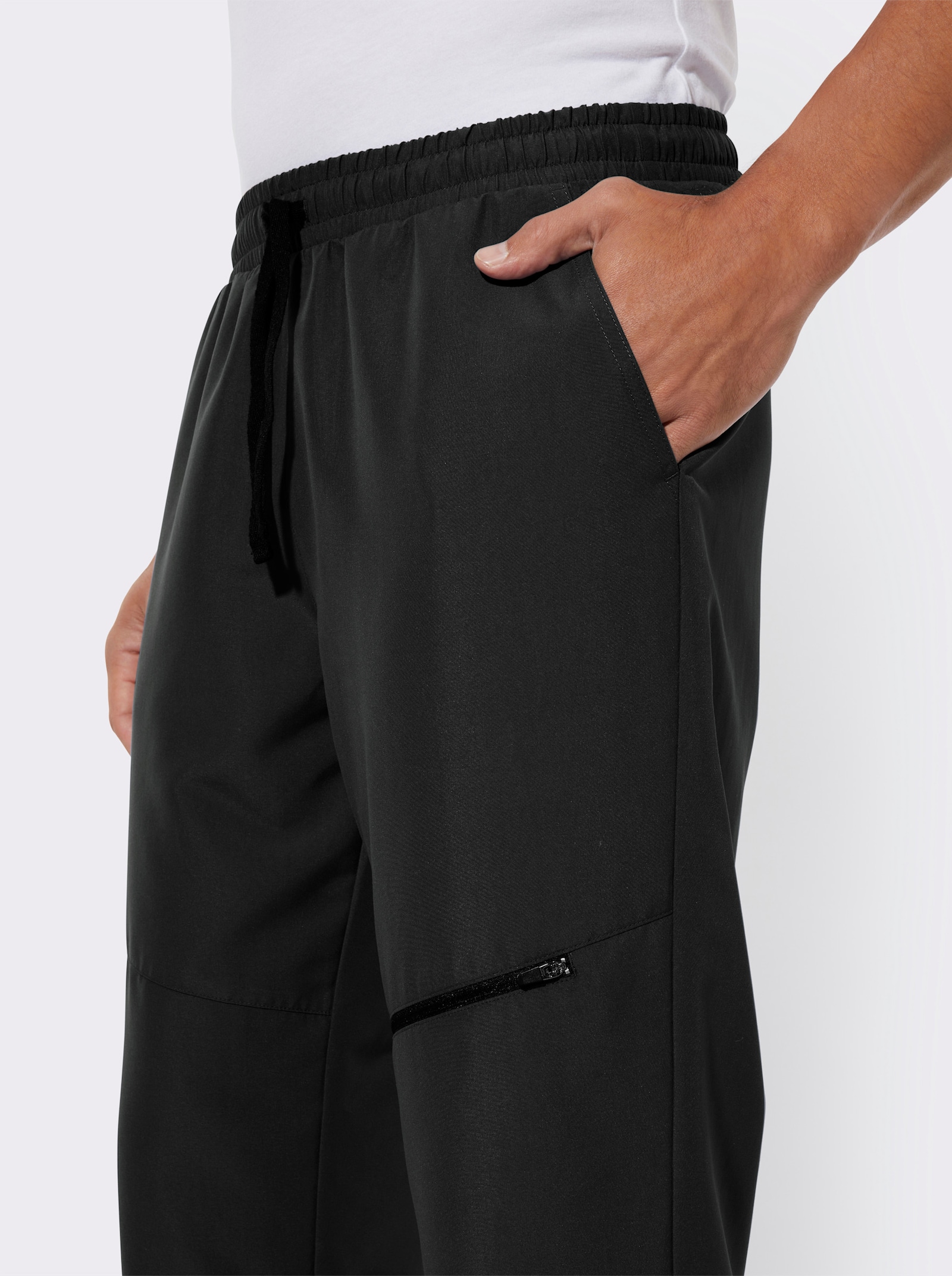 Kalhoty pro volný čas s kapsou na zip - černá