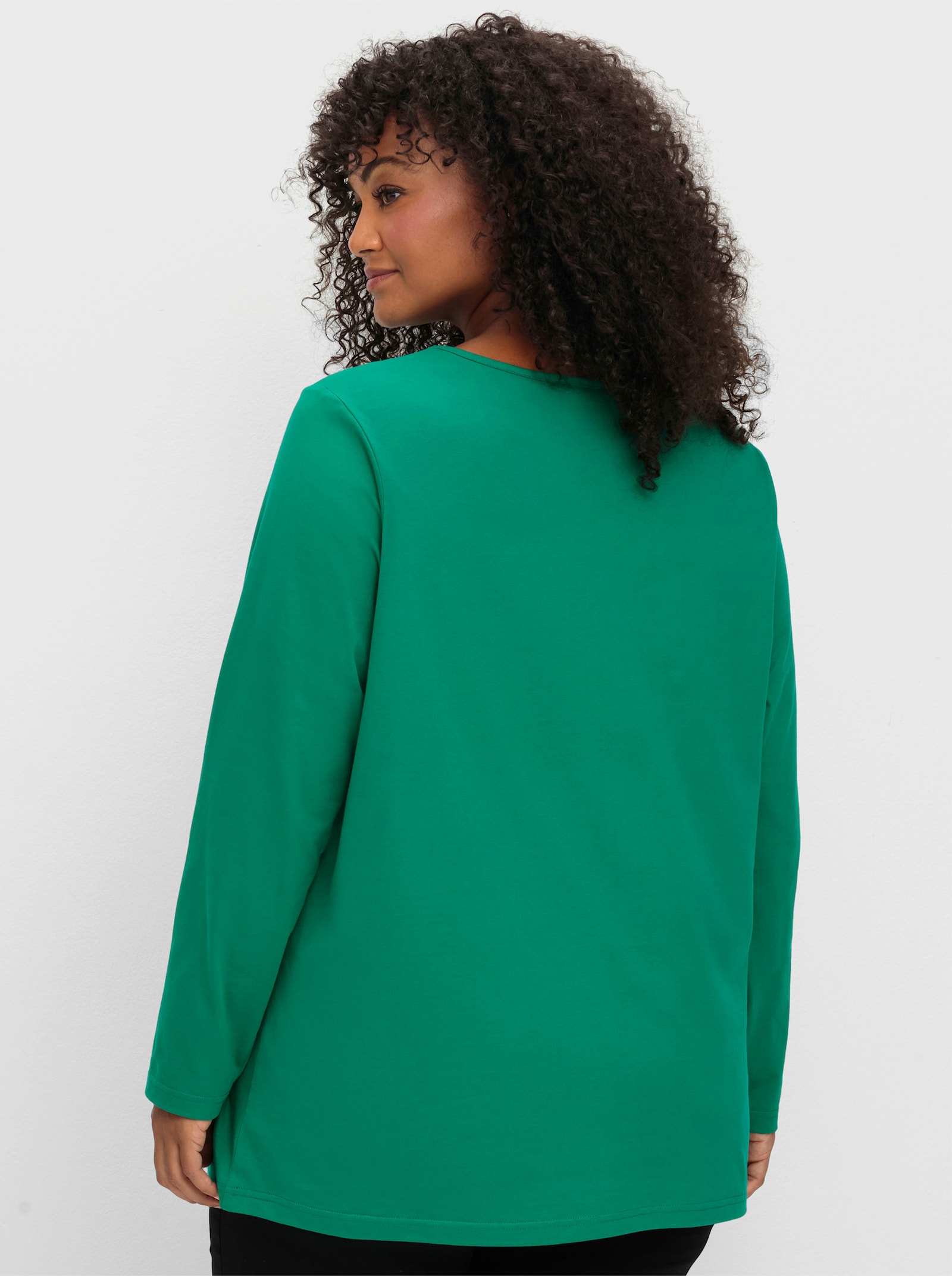 sheego Langarmshirt in leichter A-Linie - grün