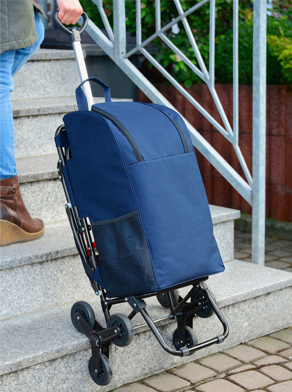 Einkaufs-Trolley mit Sitz - schwarz-blau