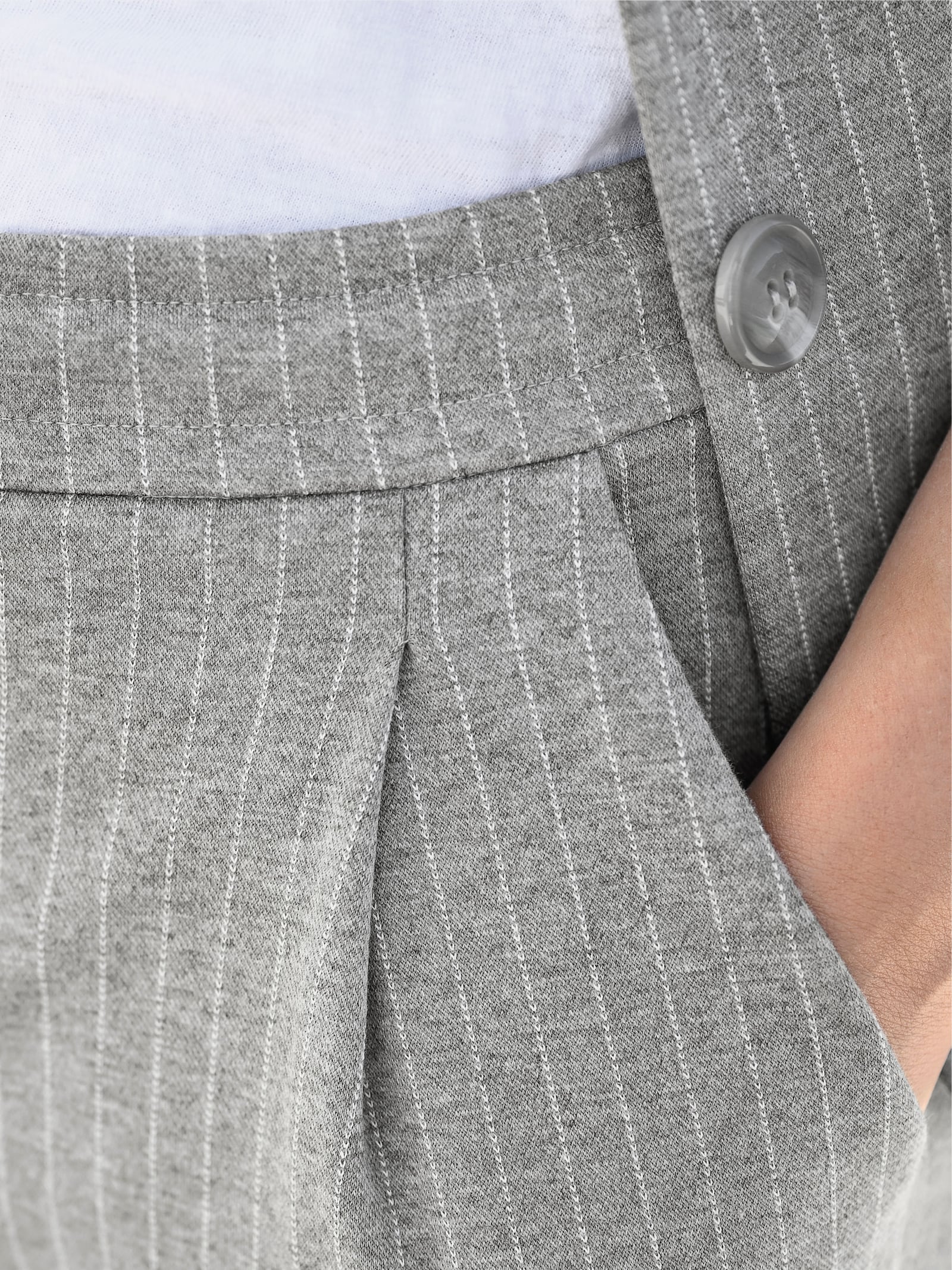 heine Tailleur pantalon avec fines rayures - gris-écru à rayures