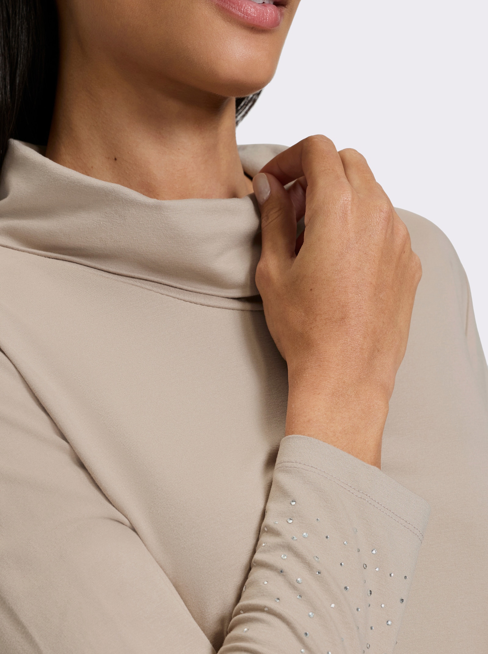 heine Rollkragenshirt mit Glitzersteinchen - sesam