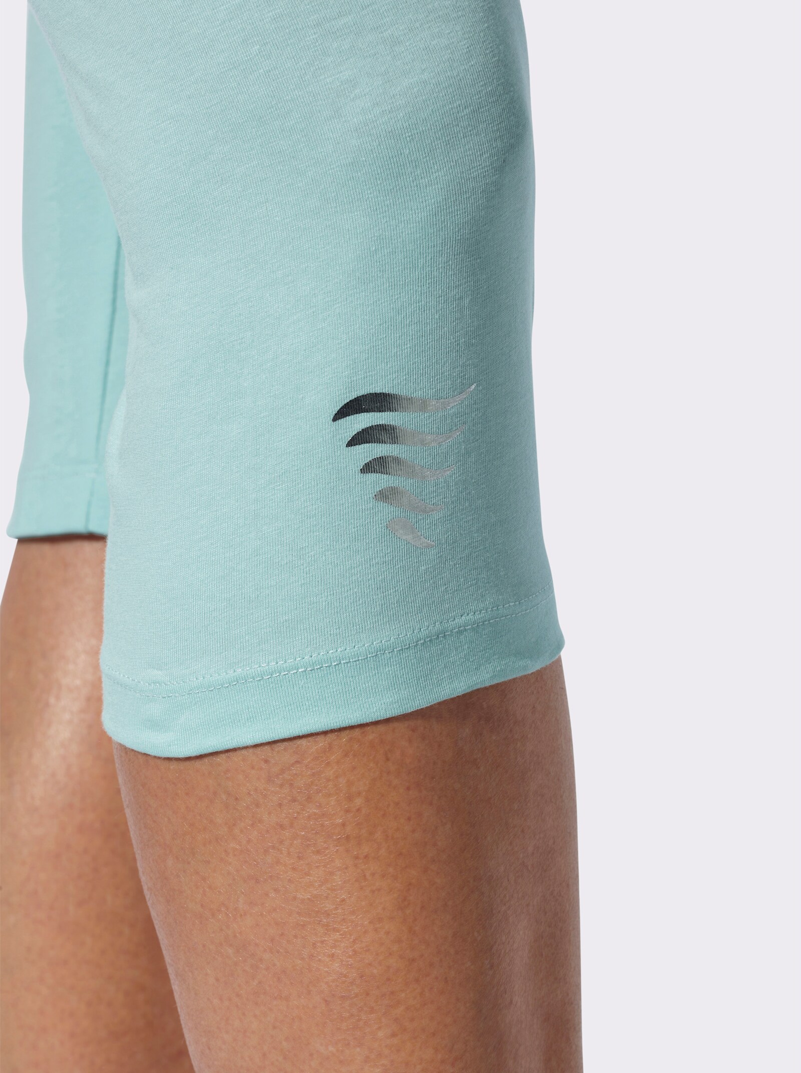 Caprileggings mit silberfarbenem Folien-Print - mint + marine