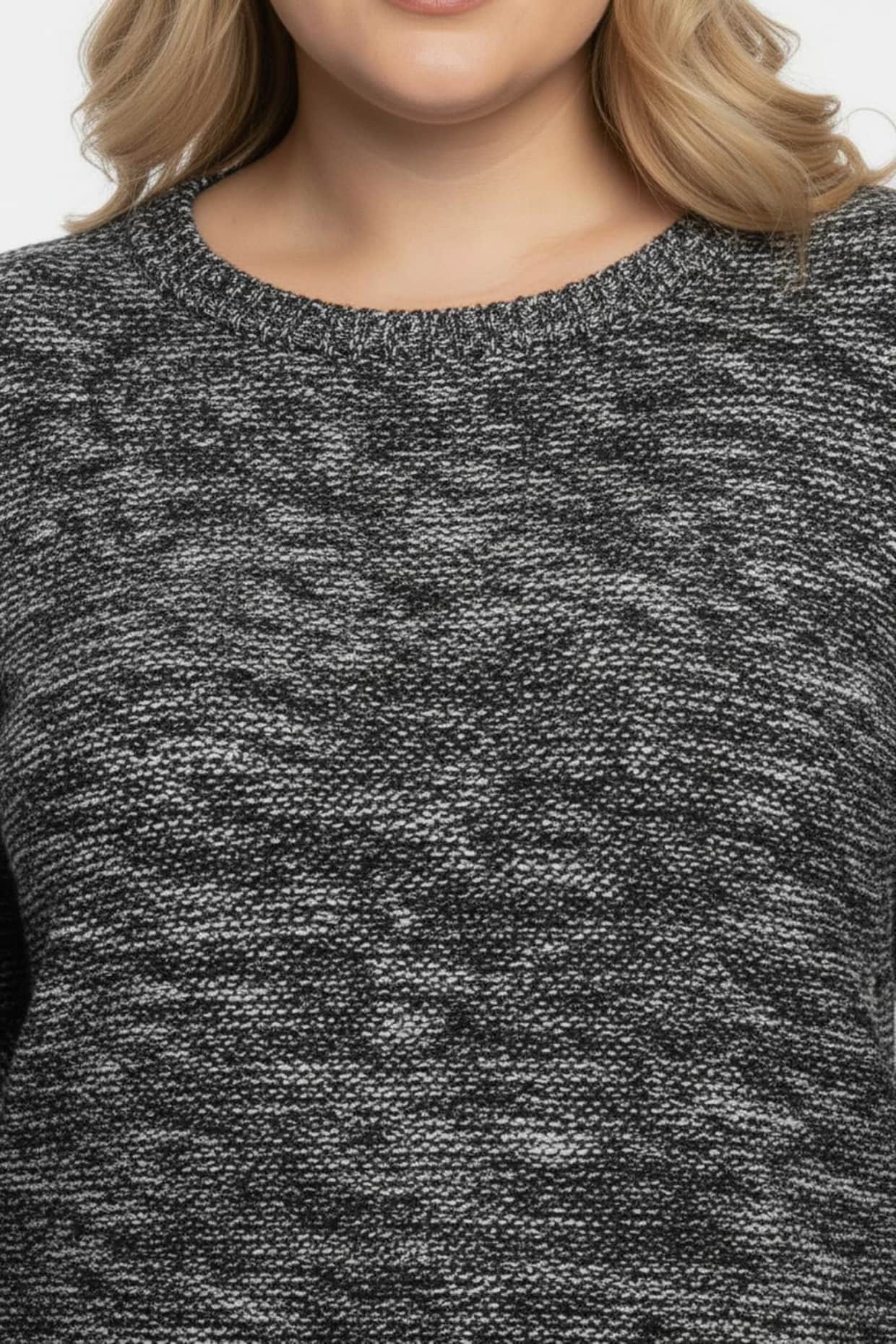 Rundhalspullover aus Melange-Strick - schwarz-meliert